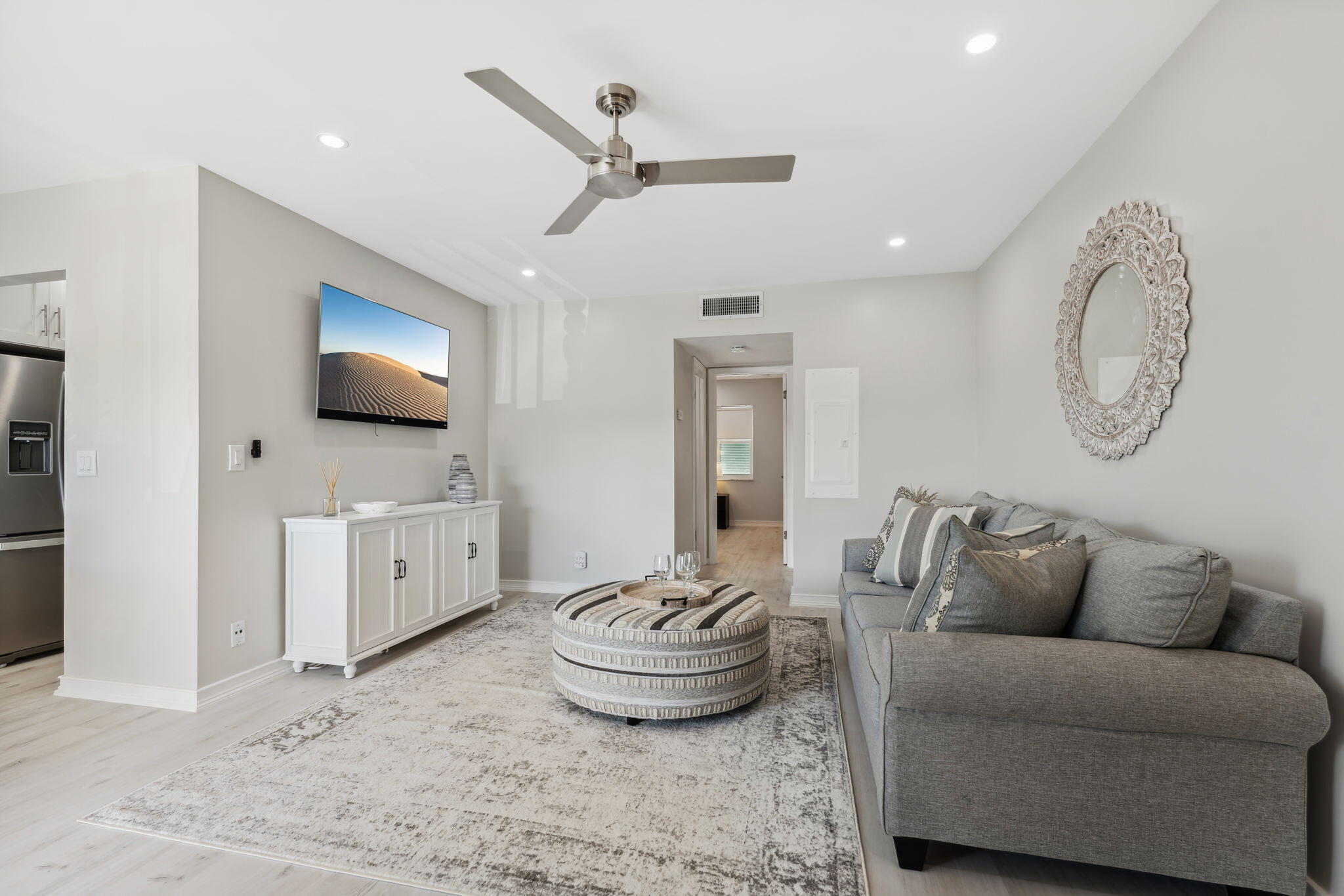 4201 S Ocean Boulevard M4