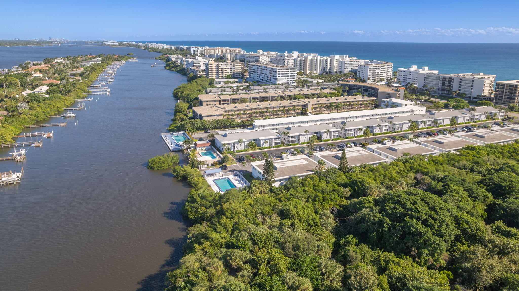 4201 S Ocean Boulevard M4