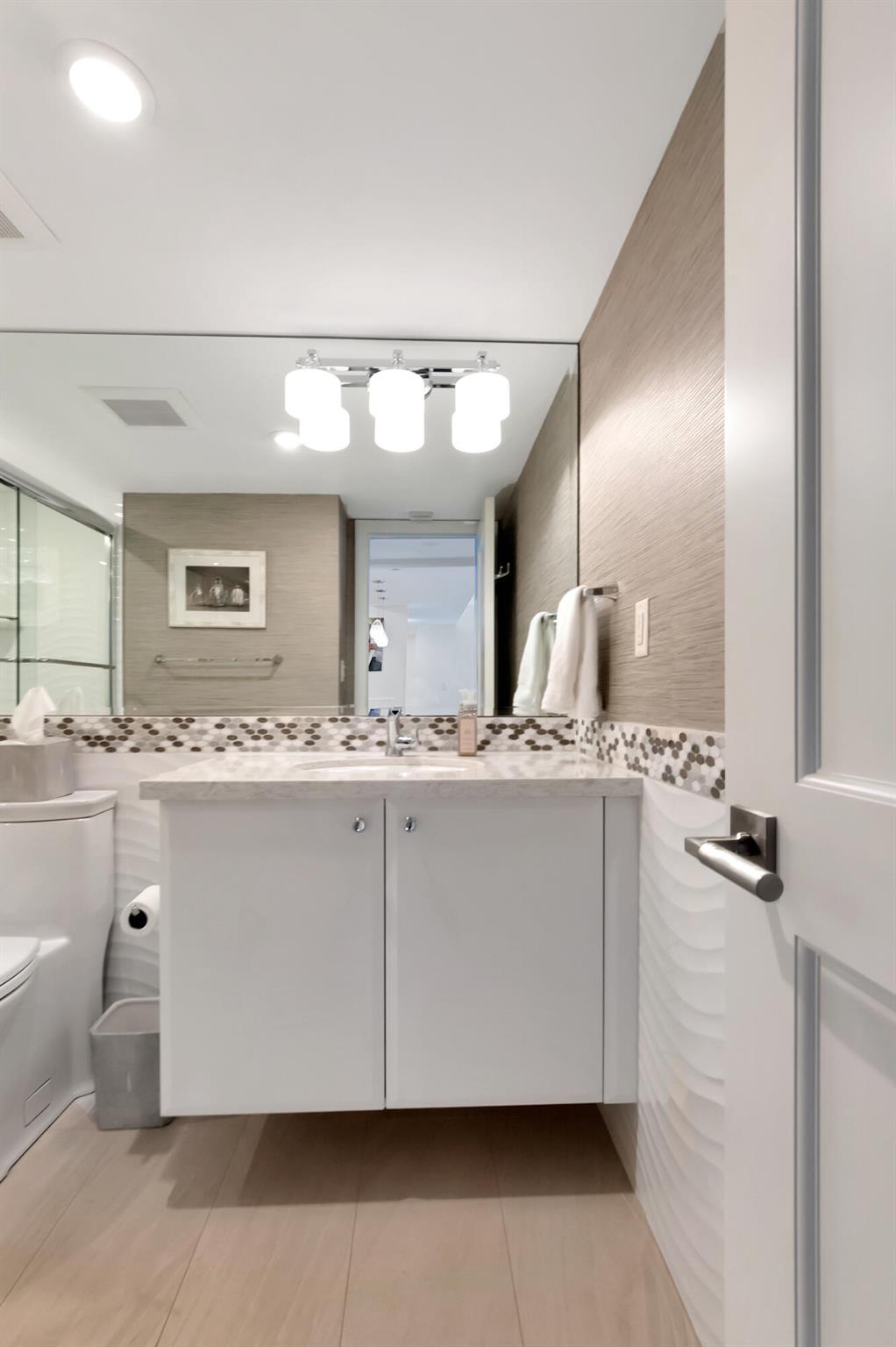 3400 S Ocean Boulevard 9f