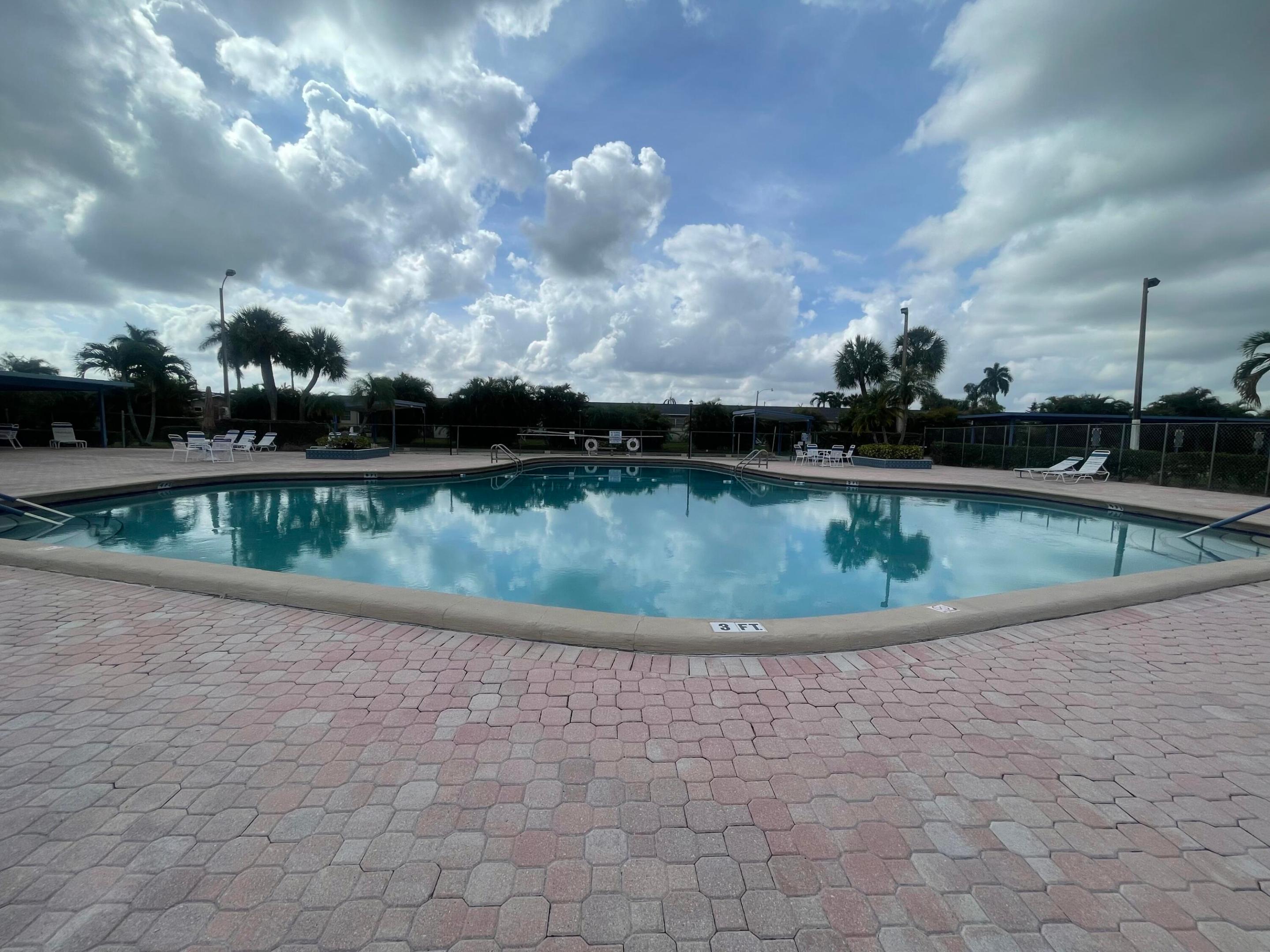 2561 Barkley Drive W B