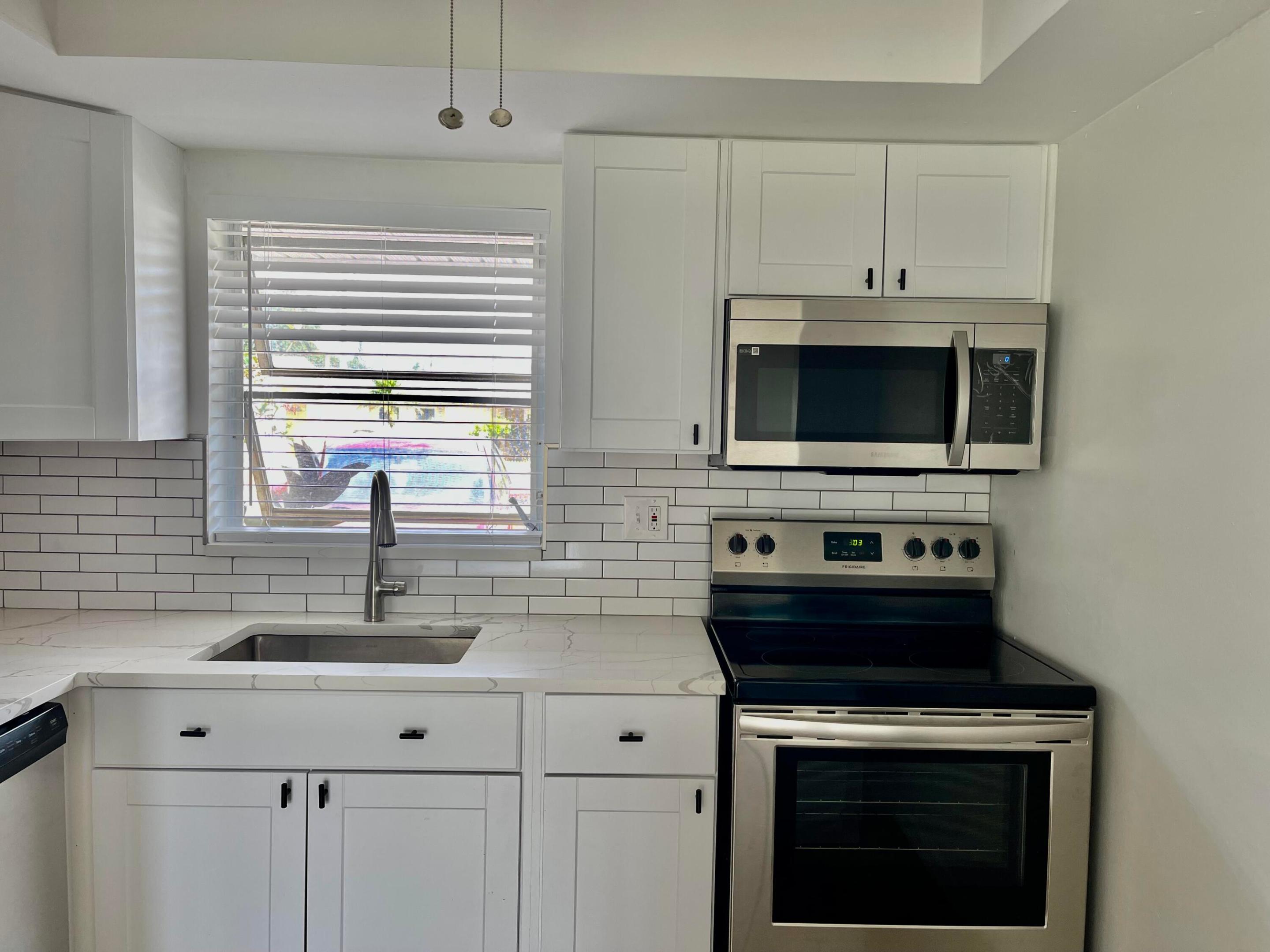 2561 Barkley Drive W B