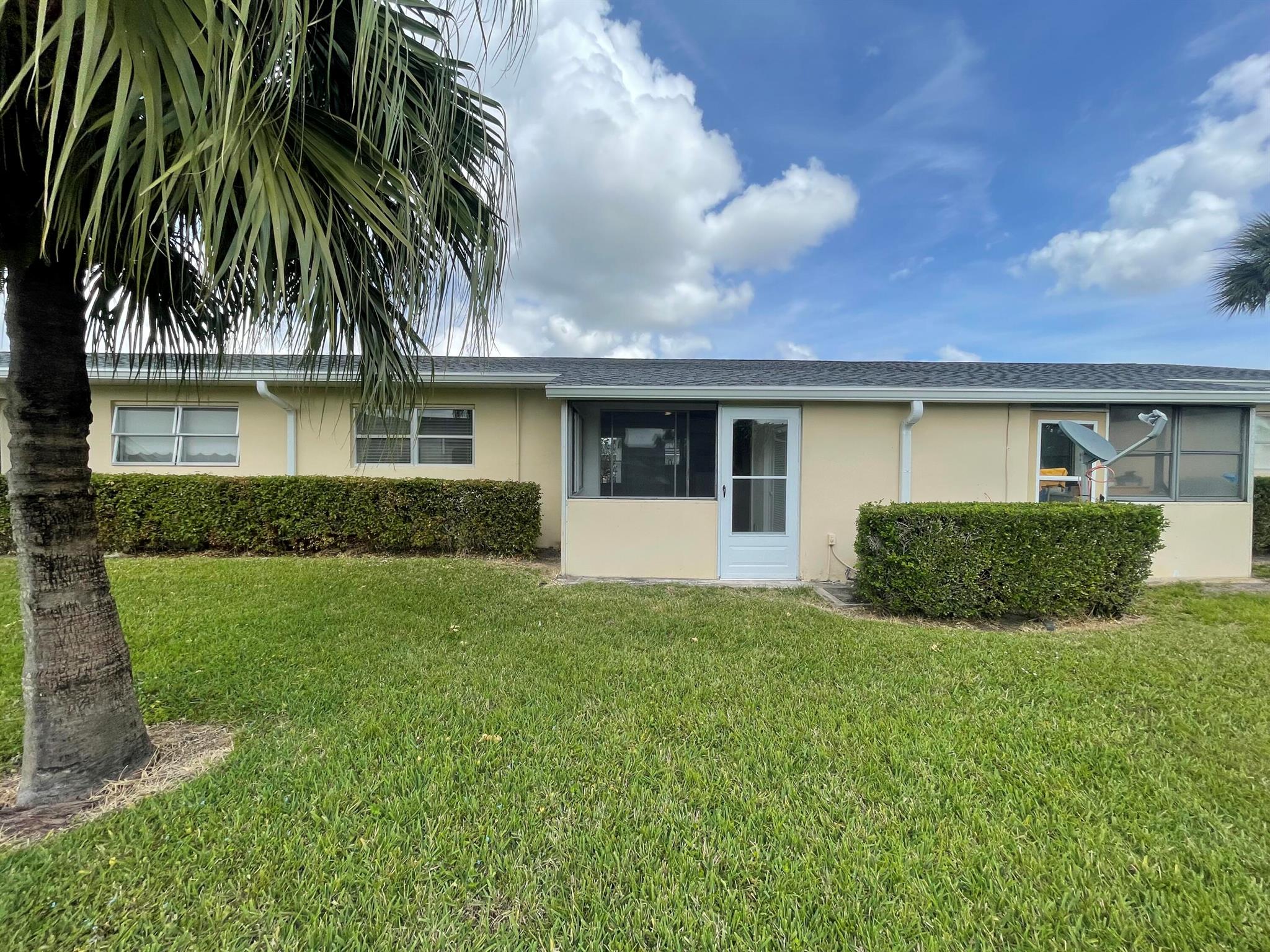 2561 Barkley Drive W B