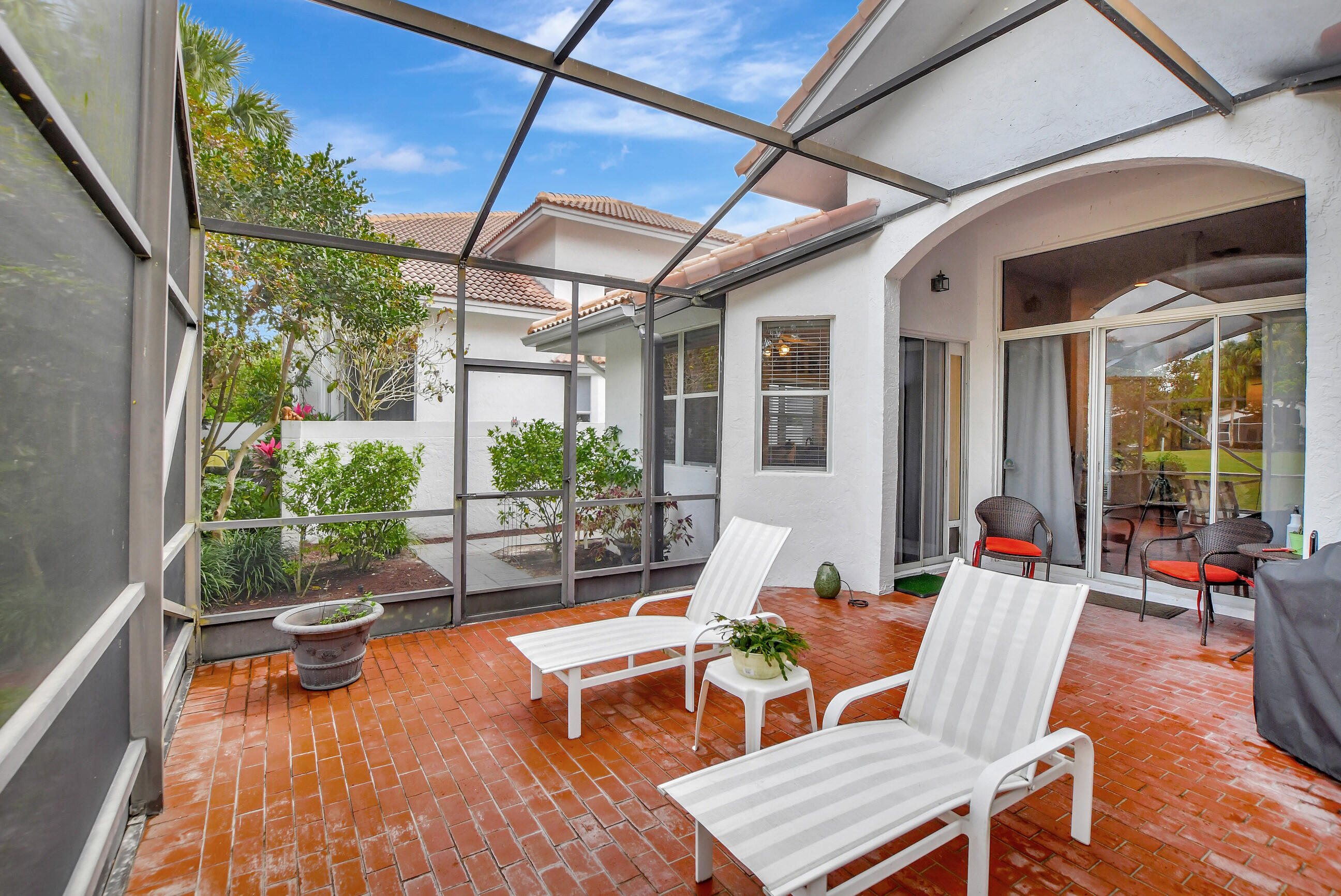 2201 NW 53rd Street