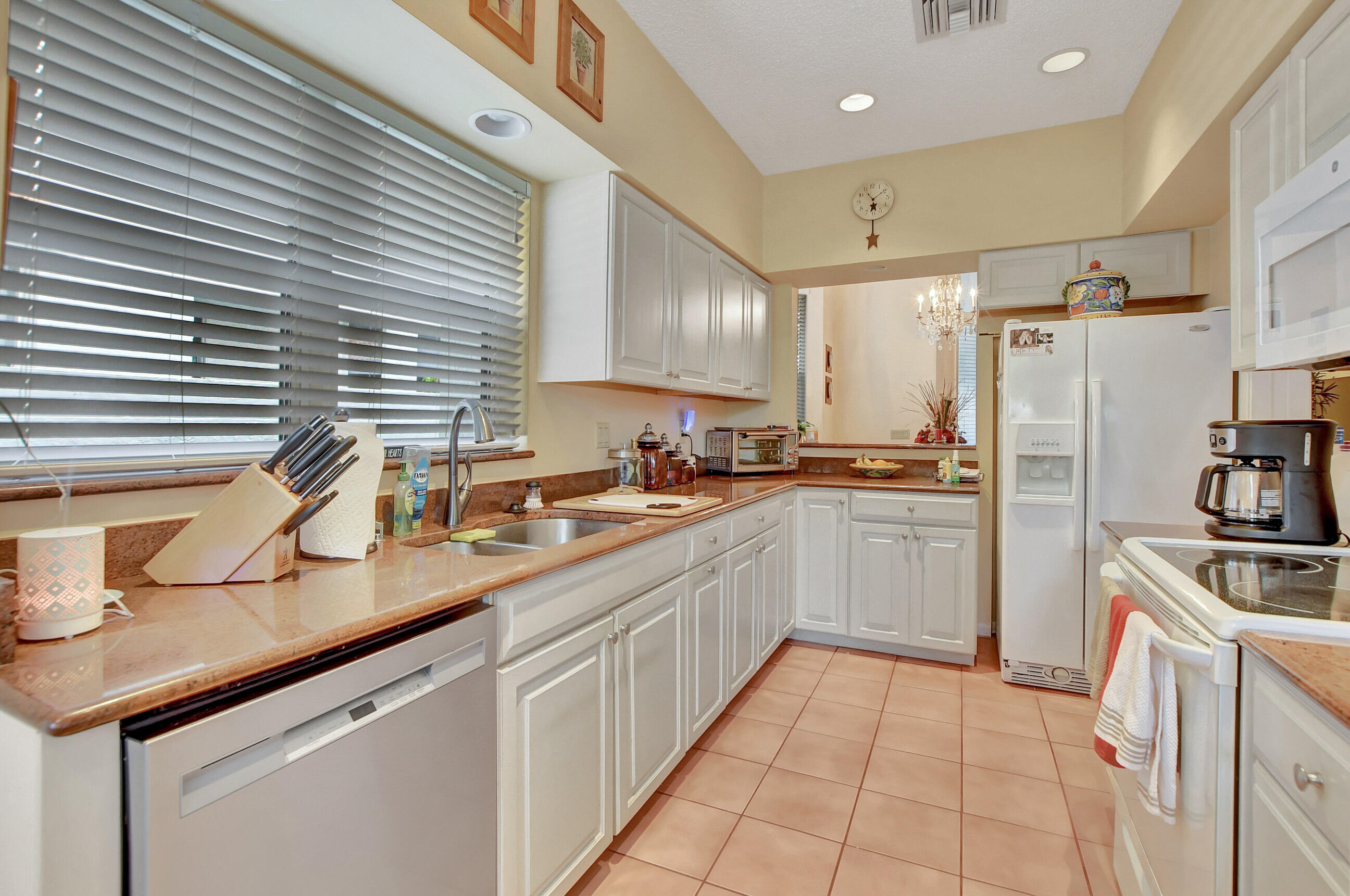 2201 NW 53rd Street