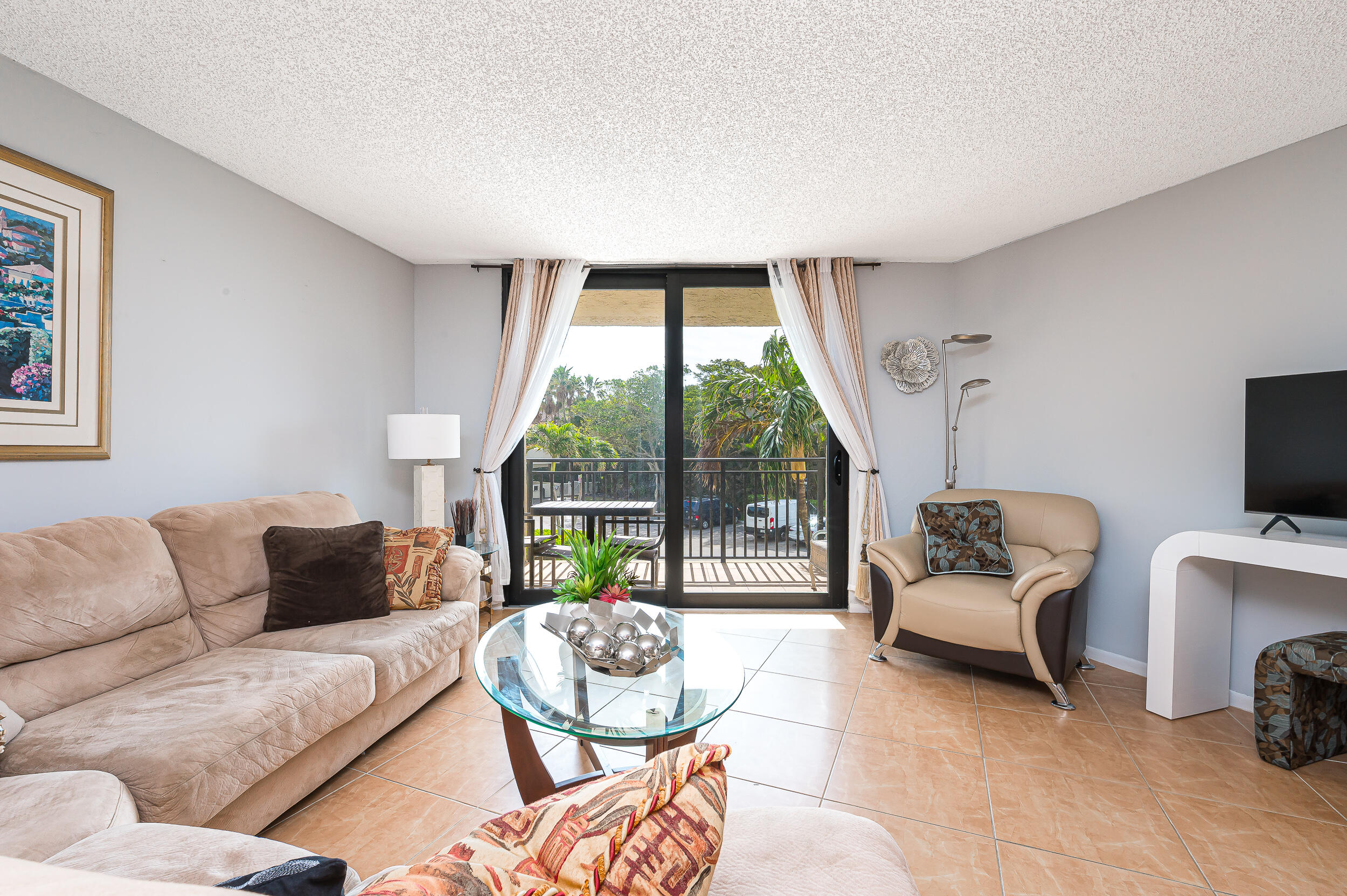 3912 S Ocean Boulevard 208