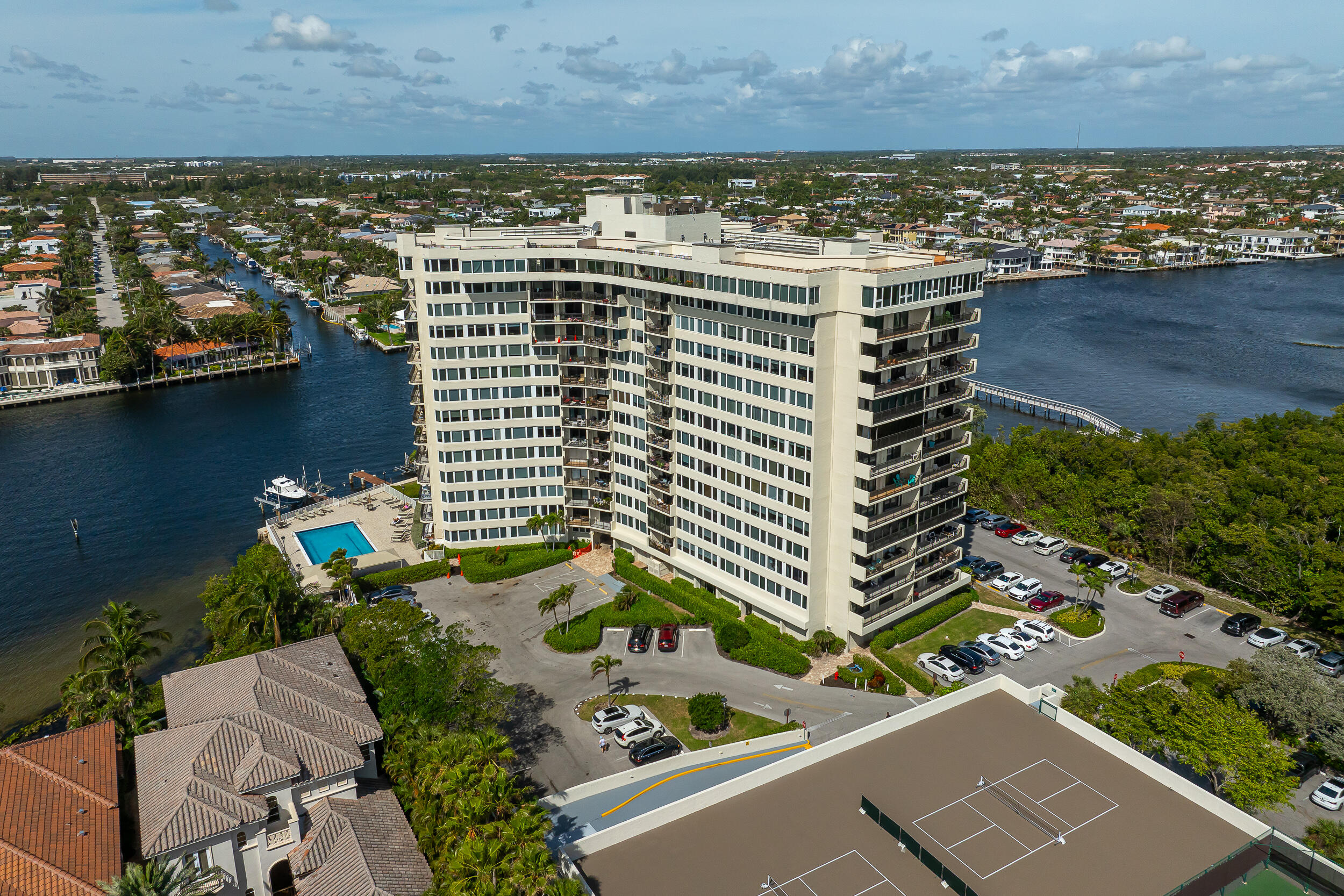 3912 S Ocean Boulevard 208