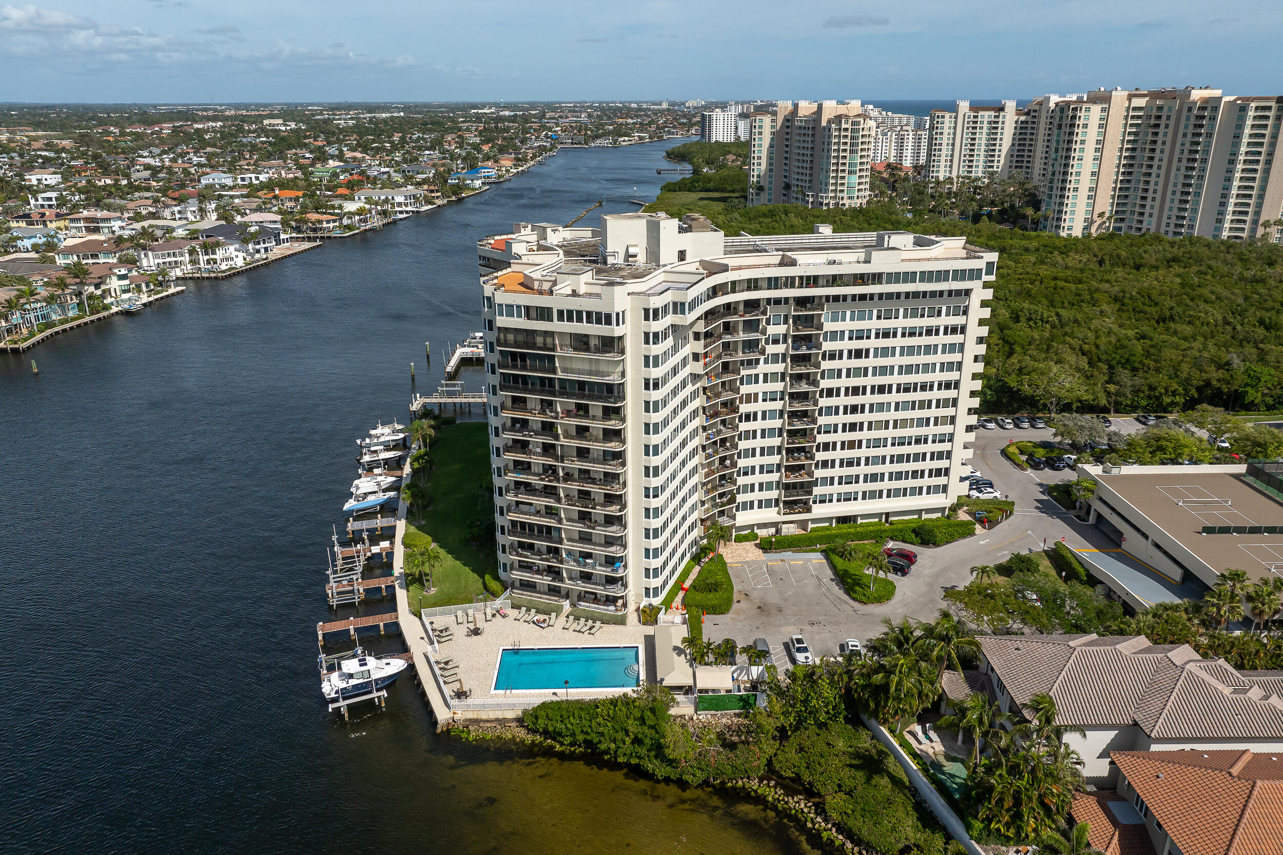 3912 S Ocean Boulevard 208