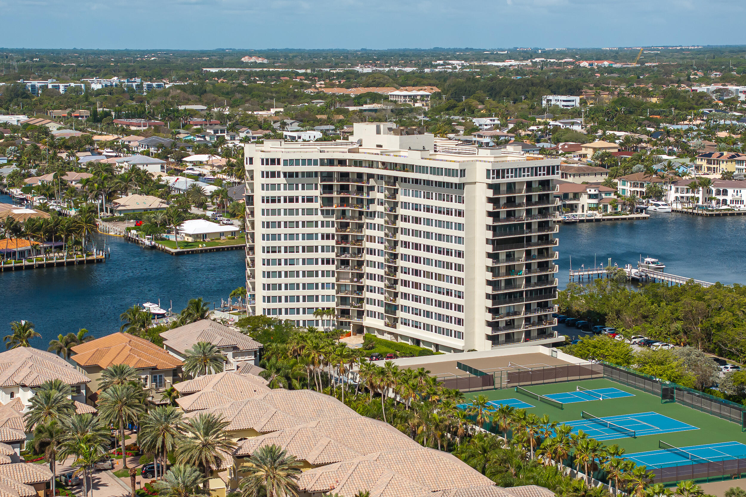 3912 S Ocean Boulevard 208