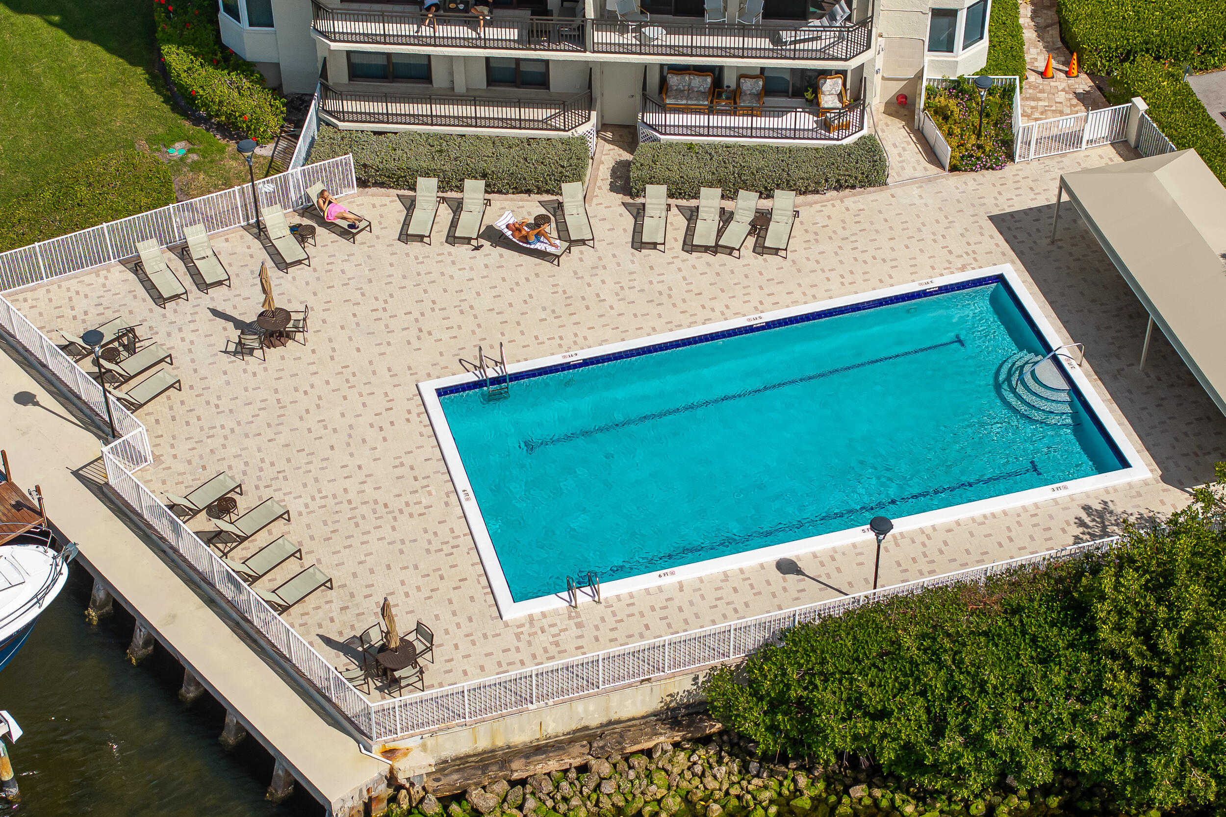 3912 S Ocean Boulevard 208