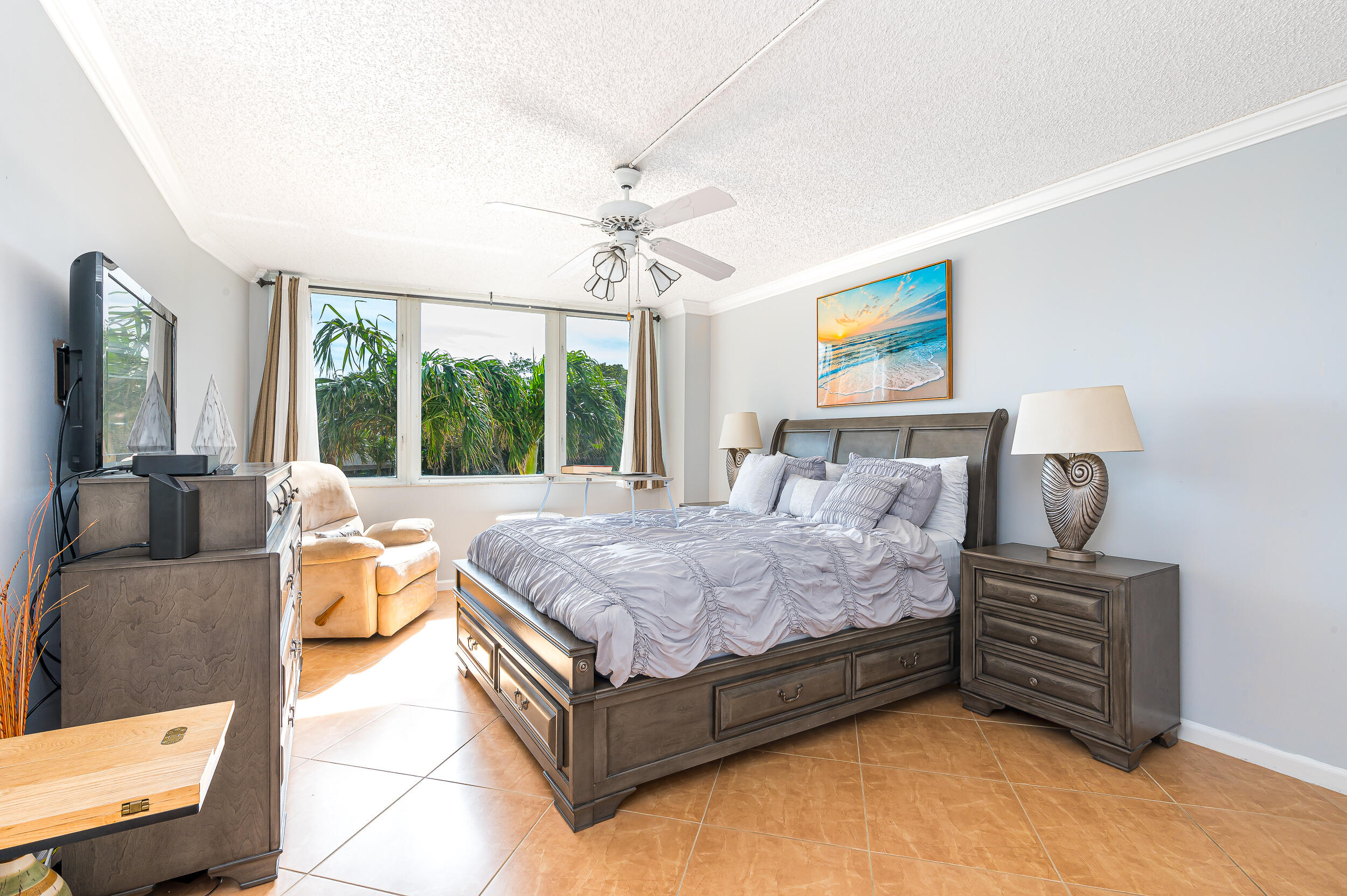 3912 S Ocean Boulevard 208