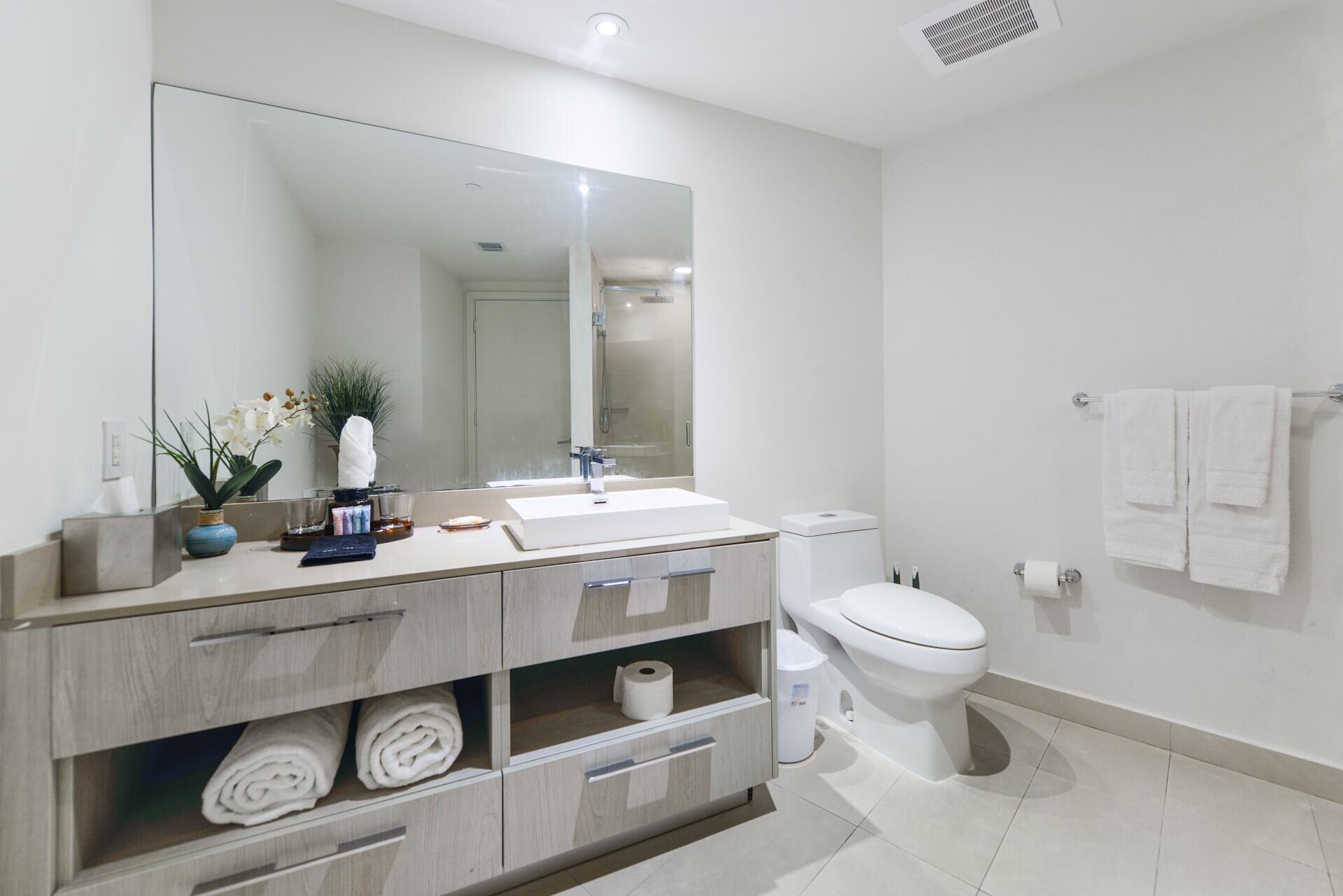 4111 S Ocean Drive 3107