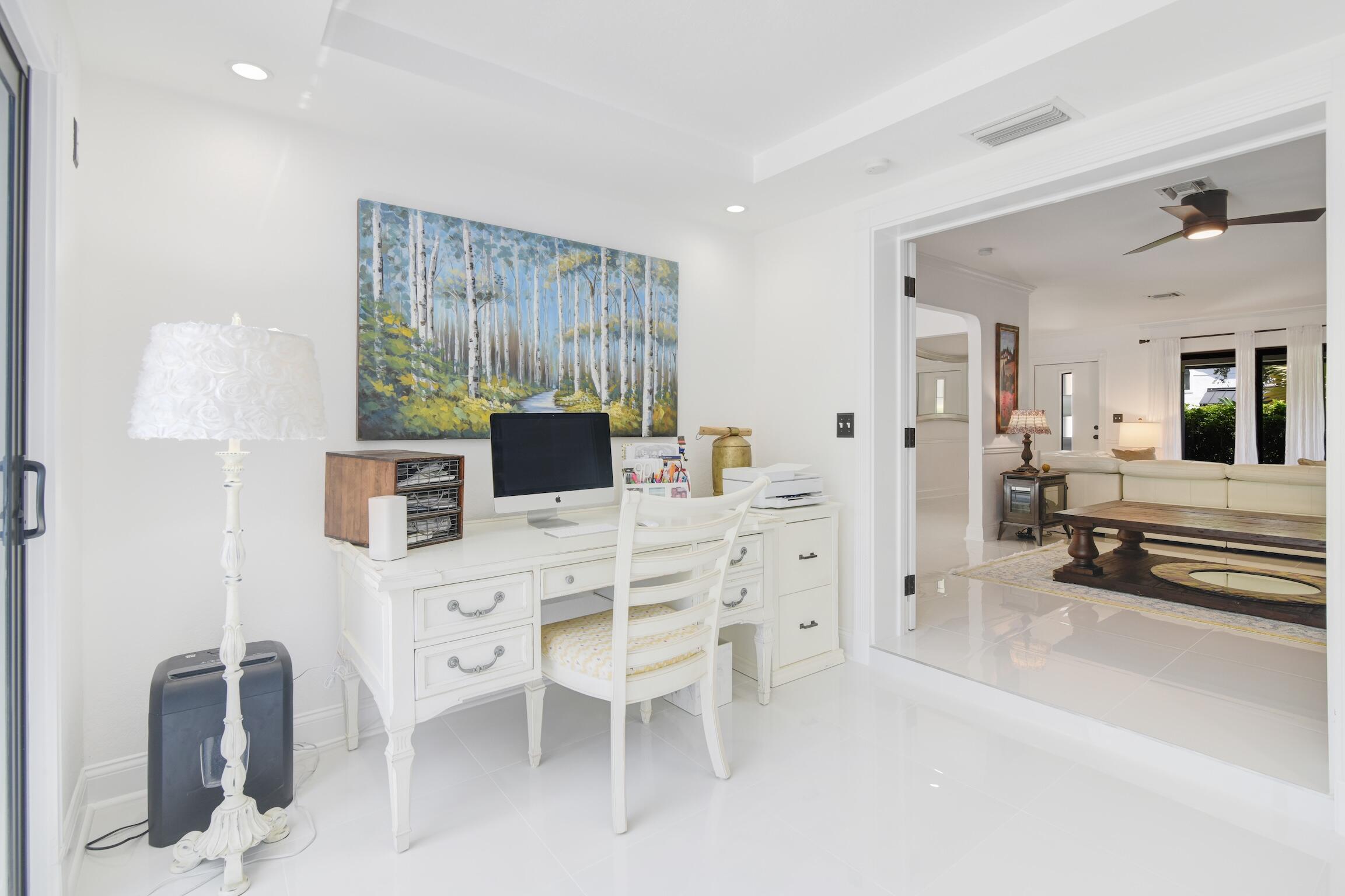 910 SW 21st Street