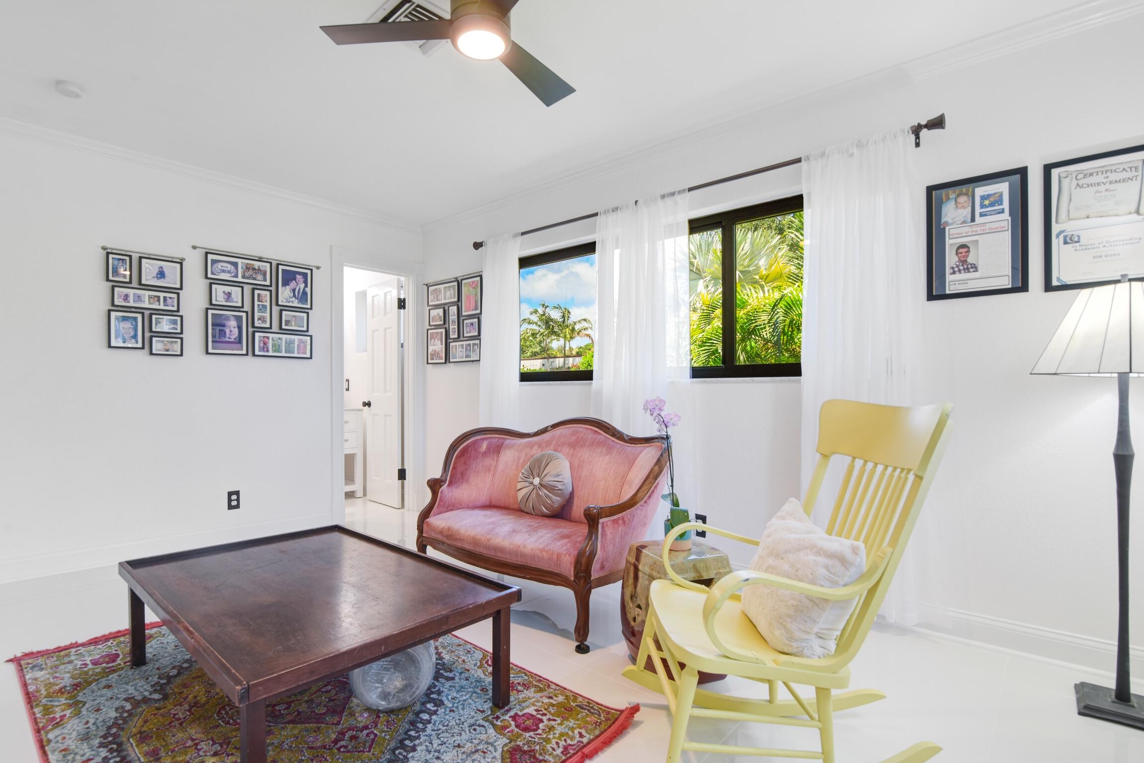 910 SW 21st Street