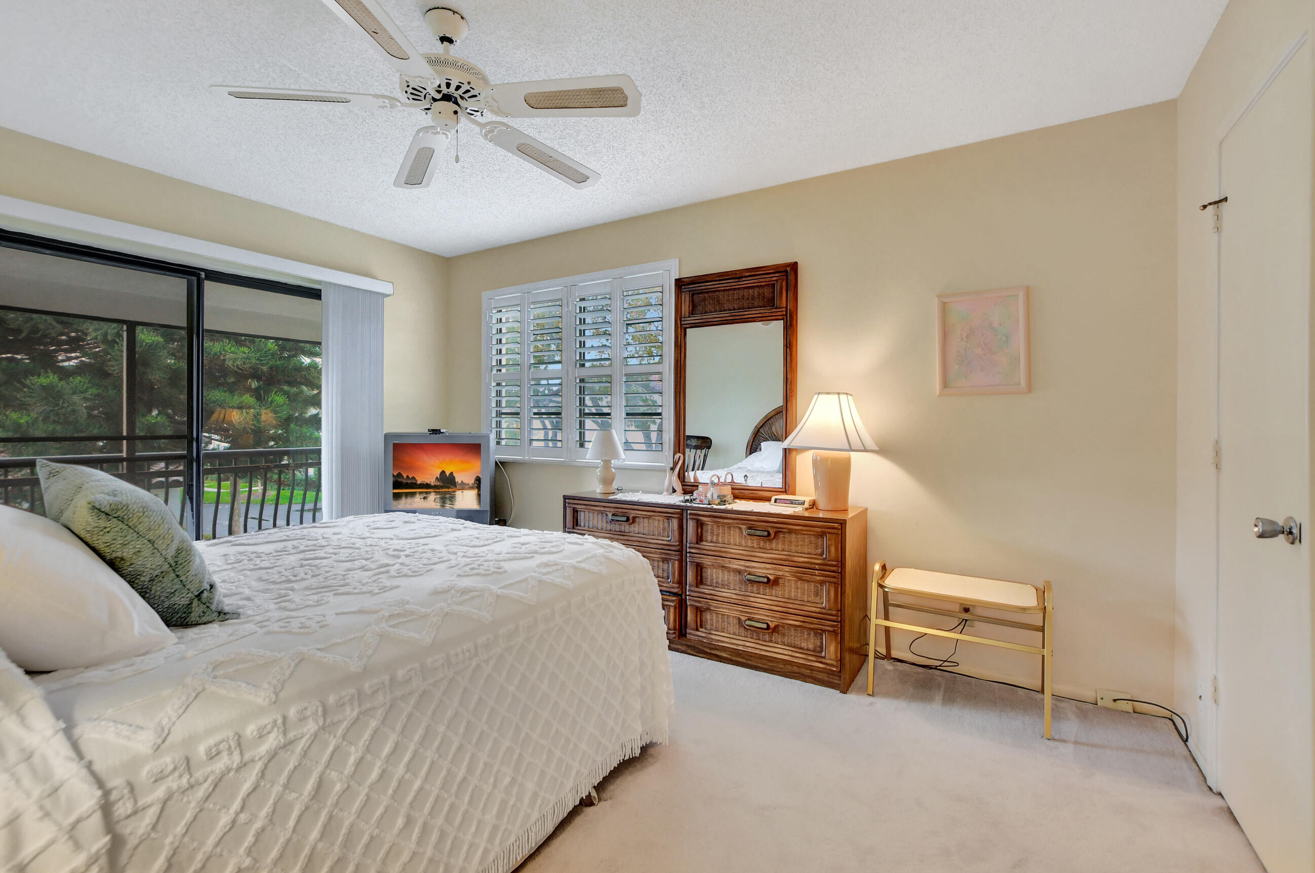 7200 NW 2nd Avenue 58