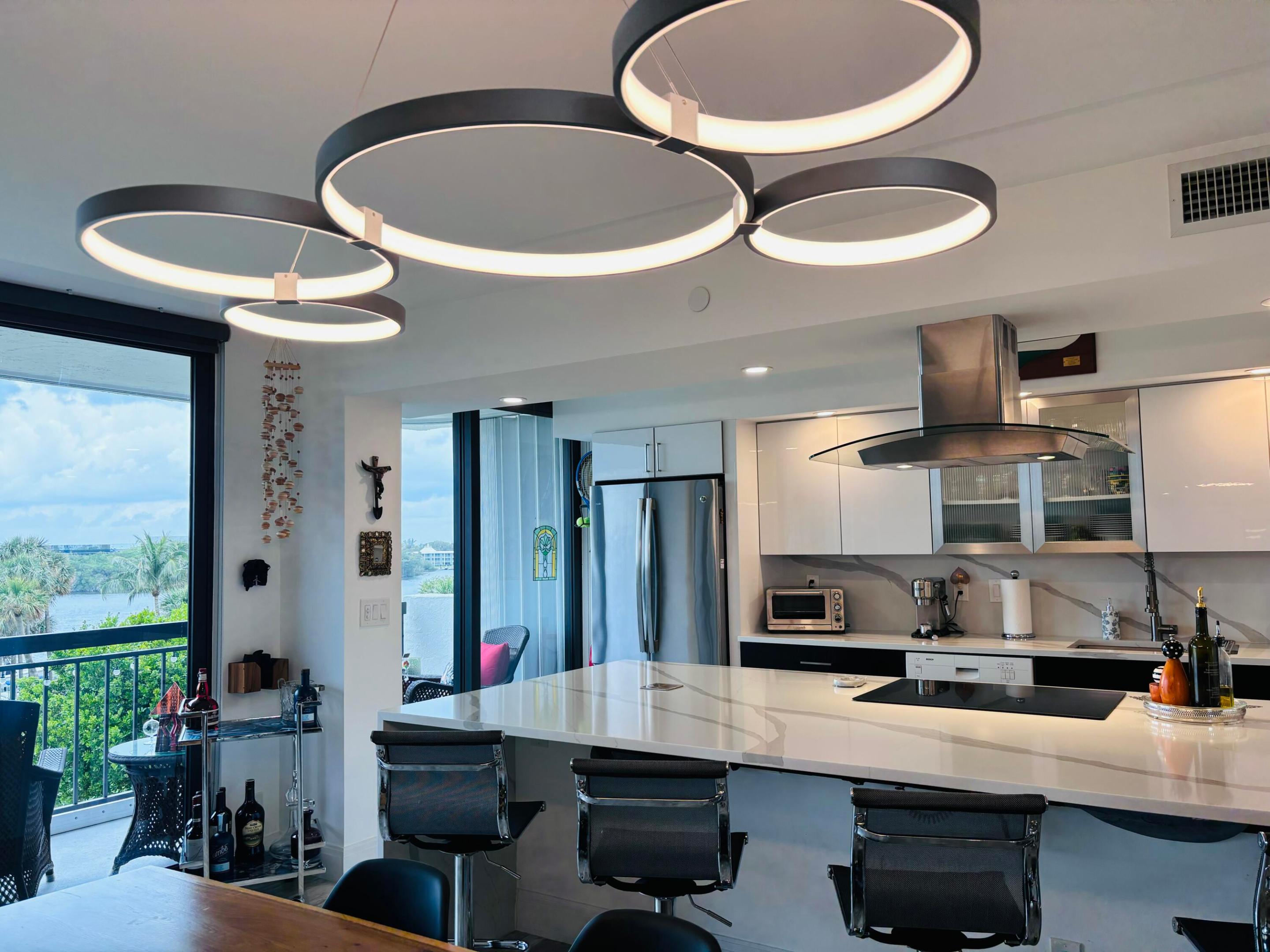 2003 N Ocean Boulevard 405