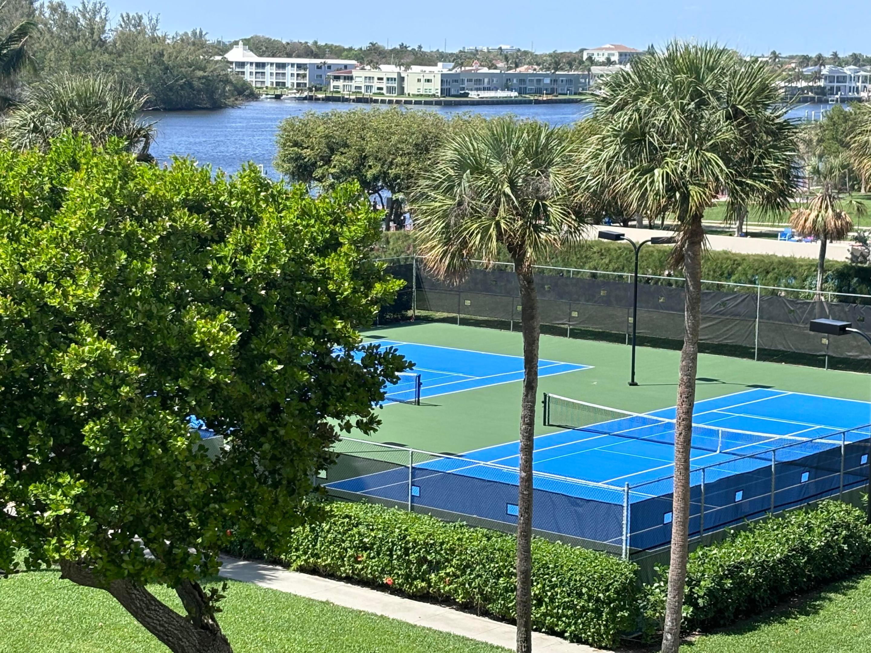 2003 N Ocean Boulevard 405