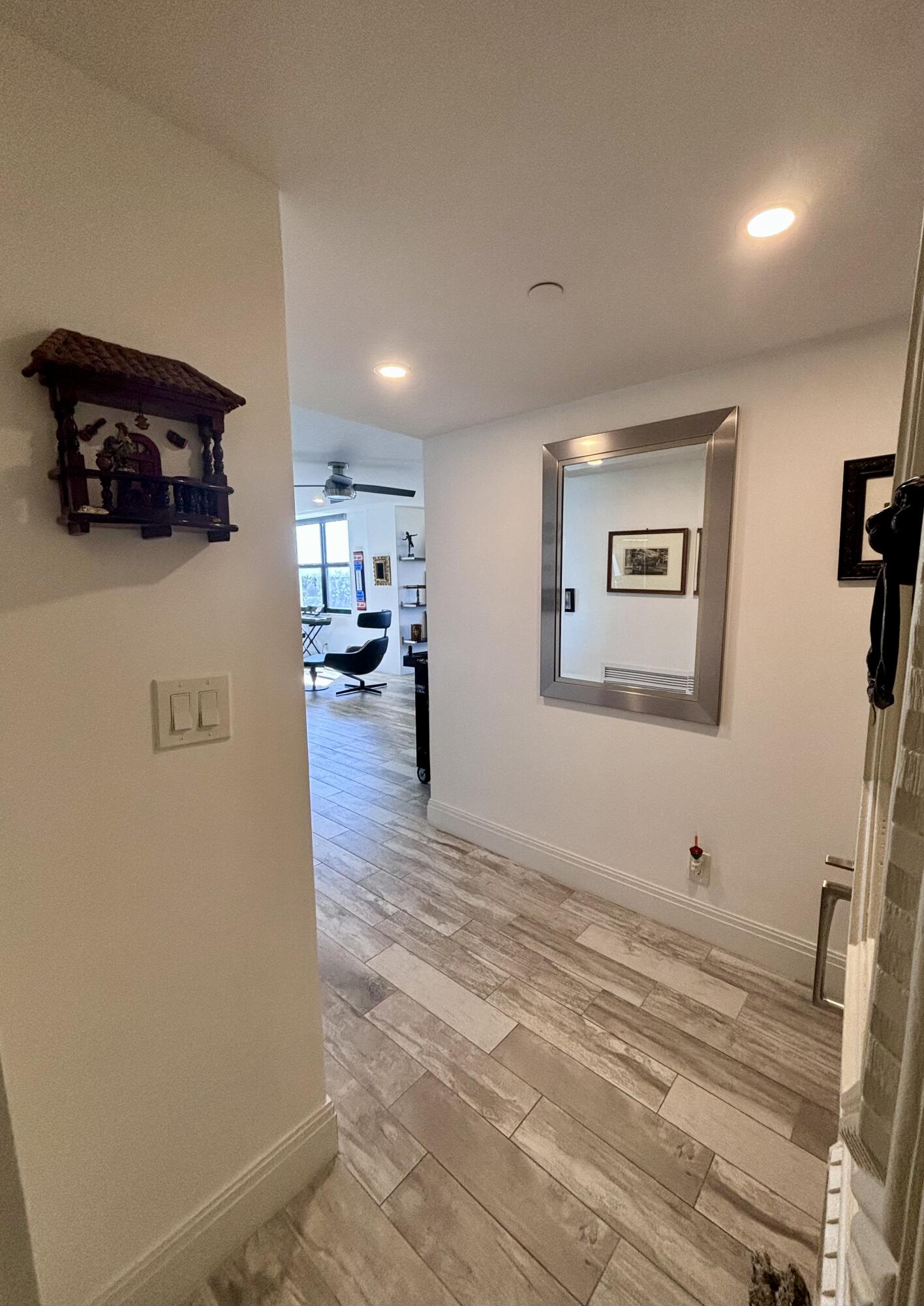 2003 N Ocean Boulevard 405
