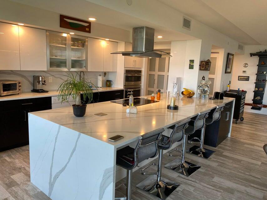 2003 N Ocean Boulevard 405