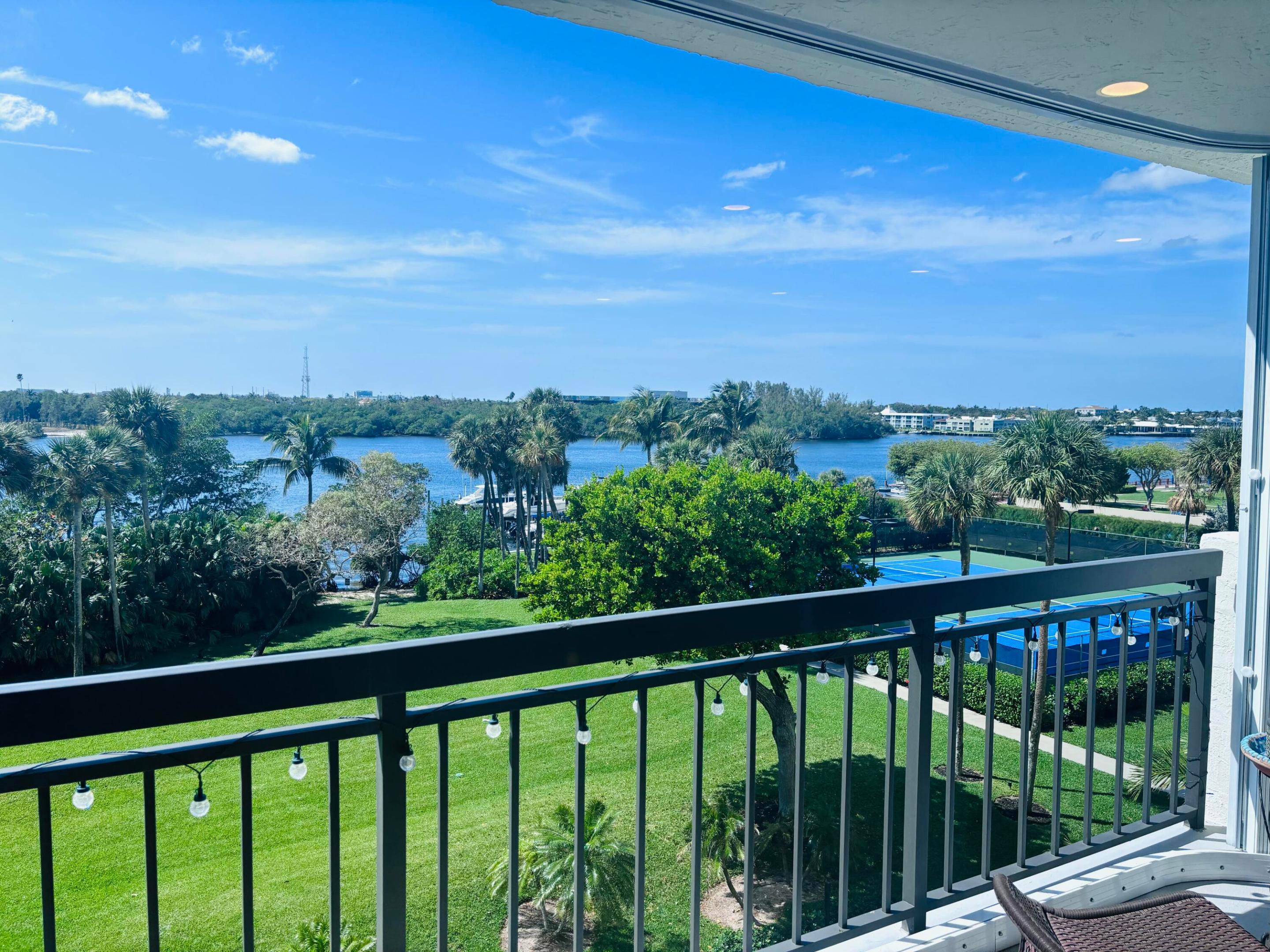 2003 N Ocean Boulevard 405