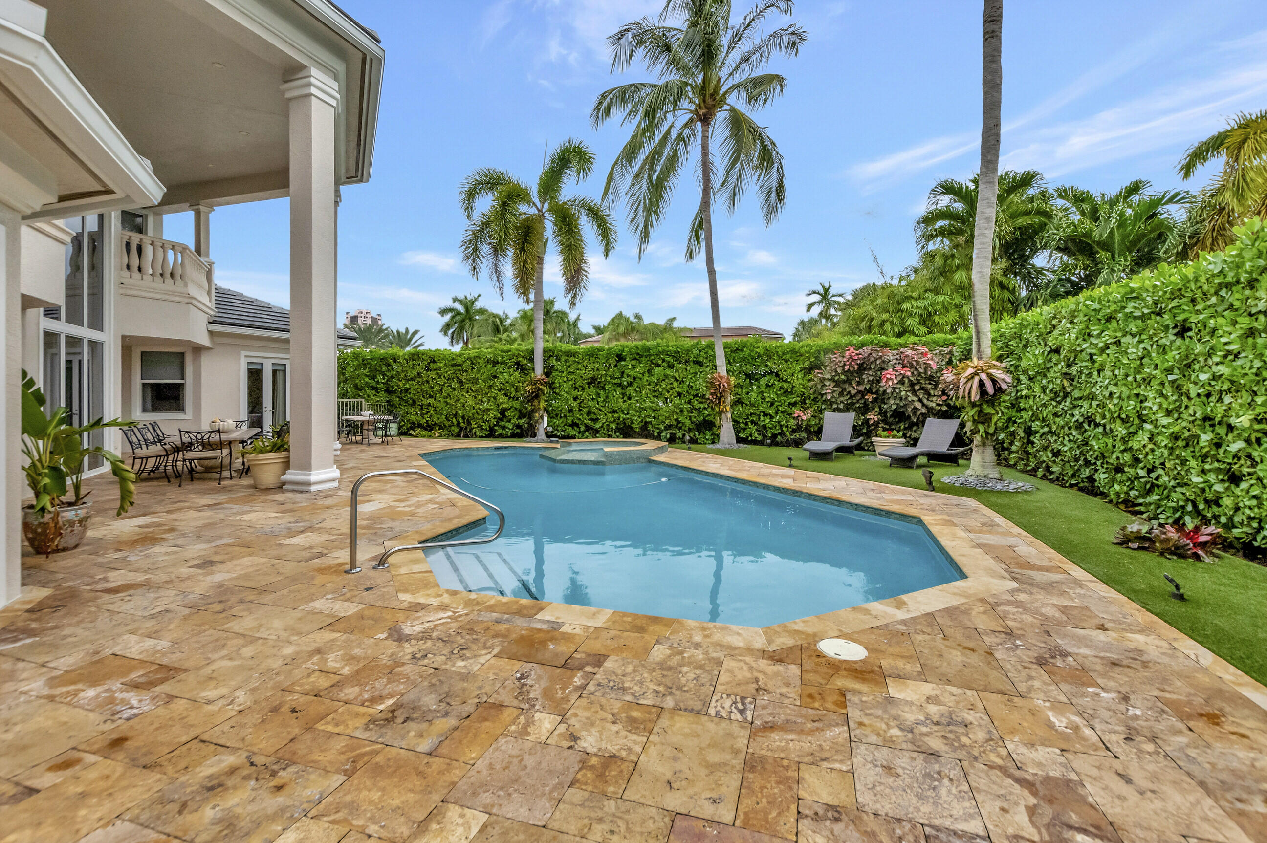 250 Fan Palm Road