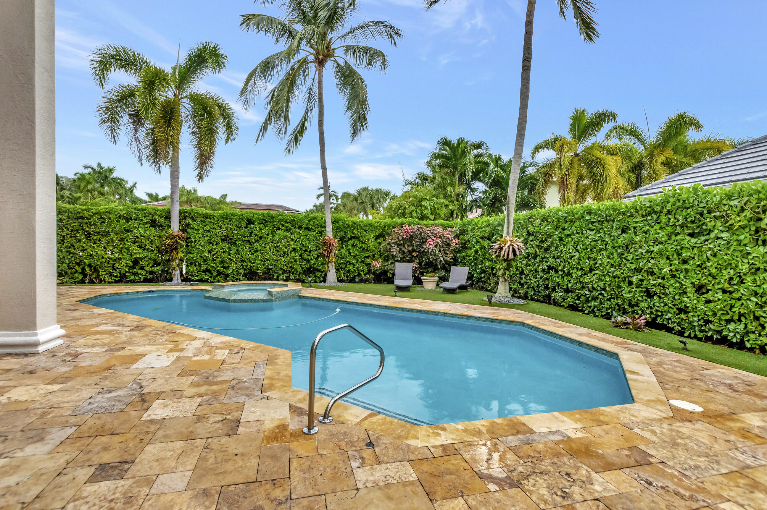 250 Fan Palm Road