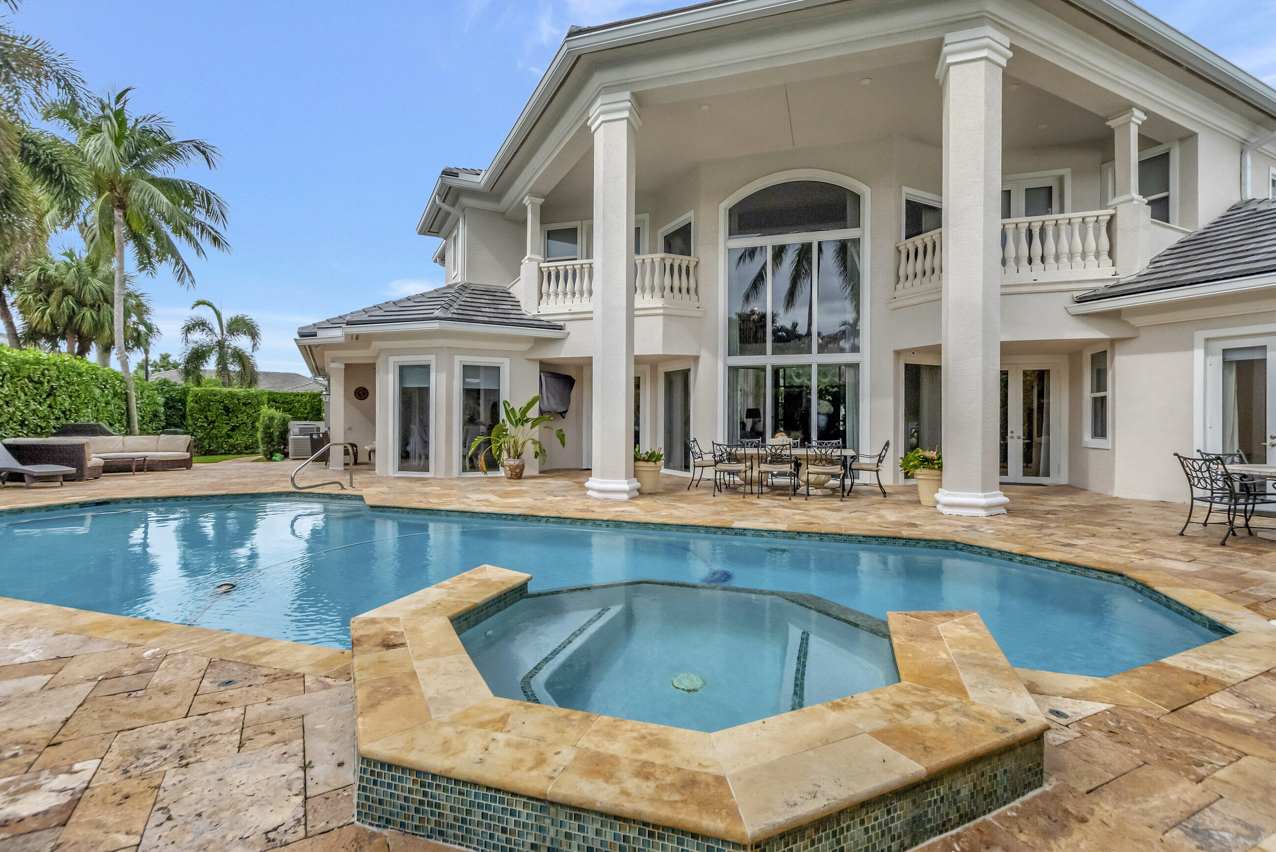 250 Fan Palm Road