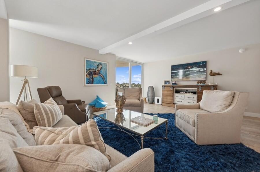 2200 S Ocean Boulevard 403