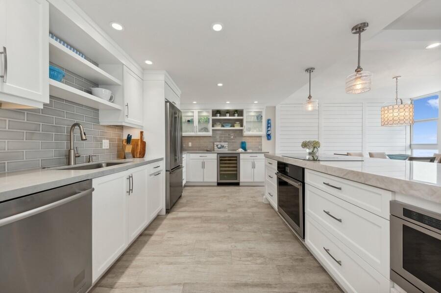 2200 S Ocean Boulevard 403