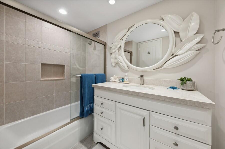 2200 S Ocean Boulevard 403