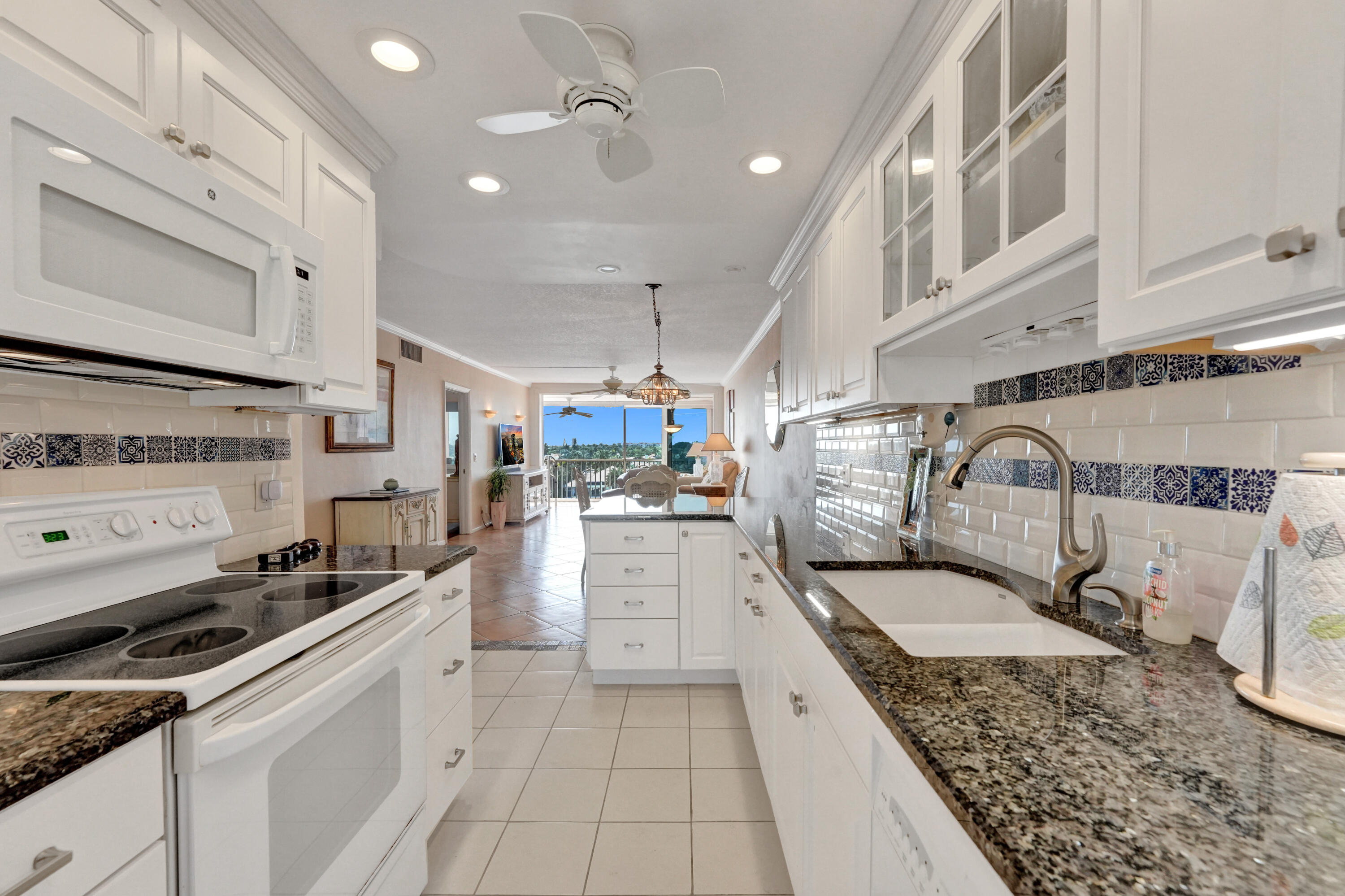 3100 S Ocean Boulevard 606