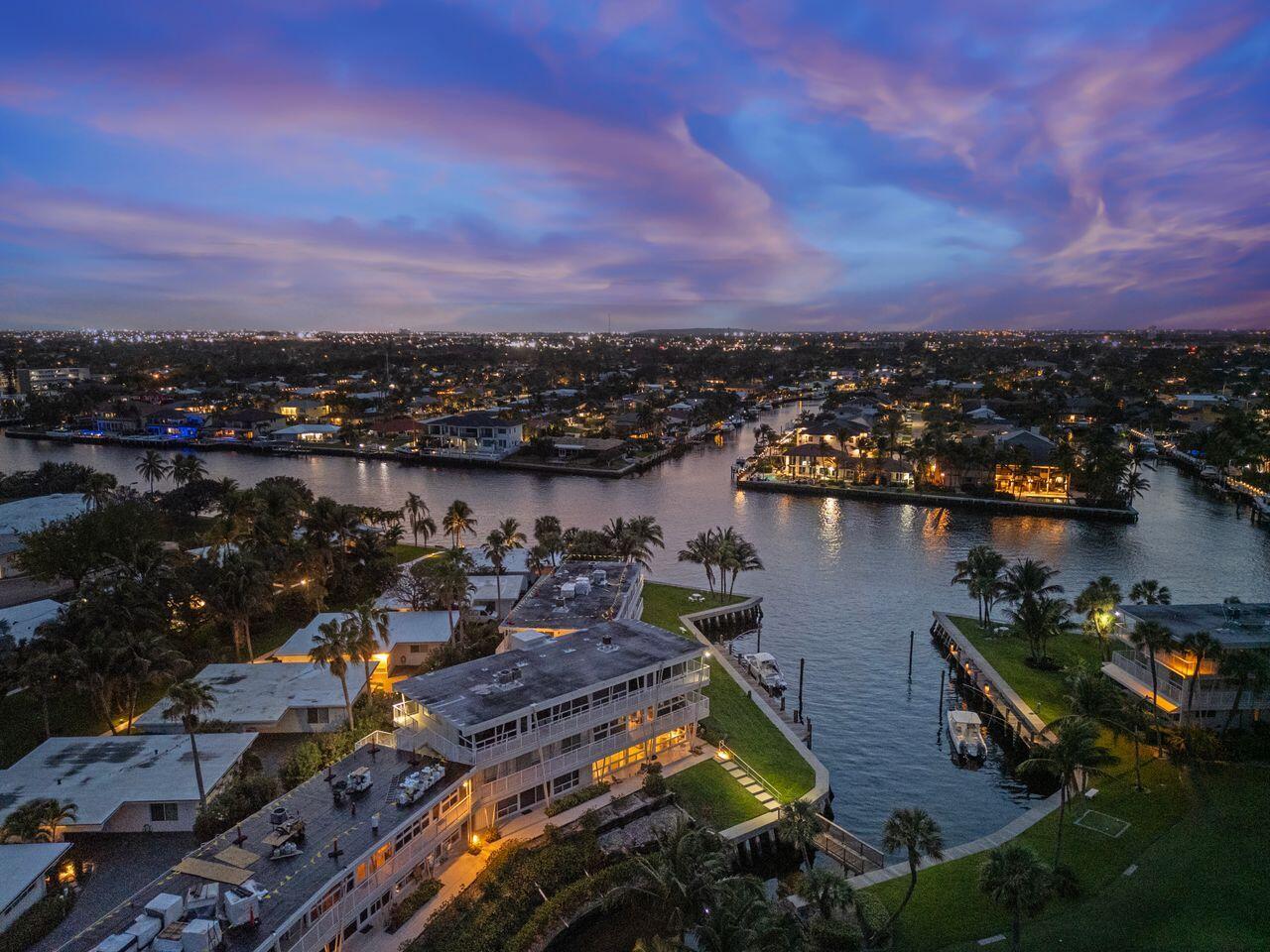 1221 Hillsboro Mile 28a