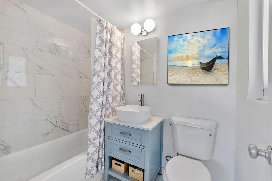 1221 Hillsboro Mile 28a