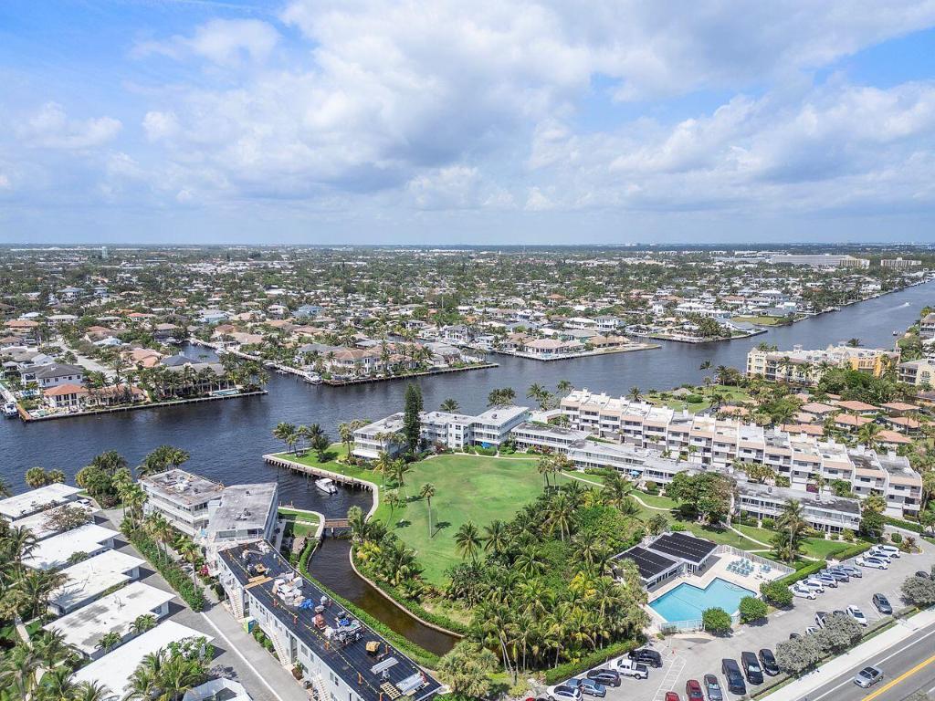 1221 Hillsboro Mile 28a