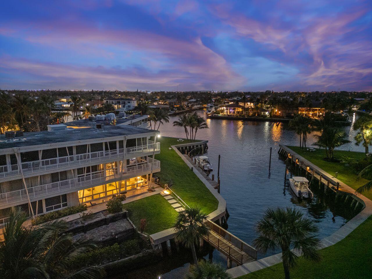 1221 Hillsboro Mile 28a