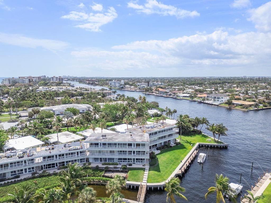 1221 Hillsboro Mile 28a