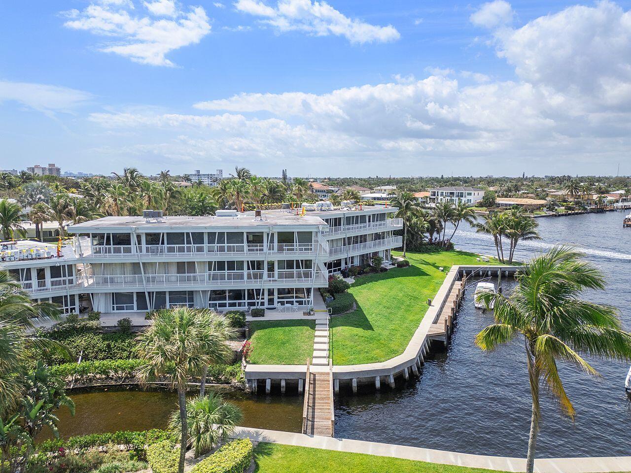 1221 Hillsboro Mile 28a