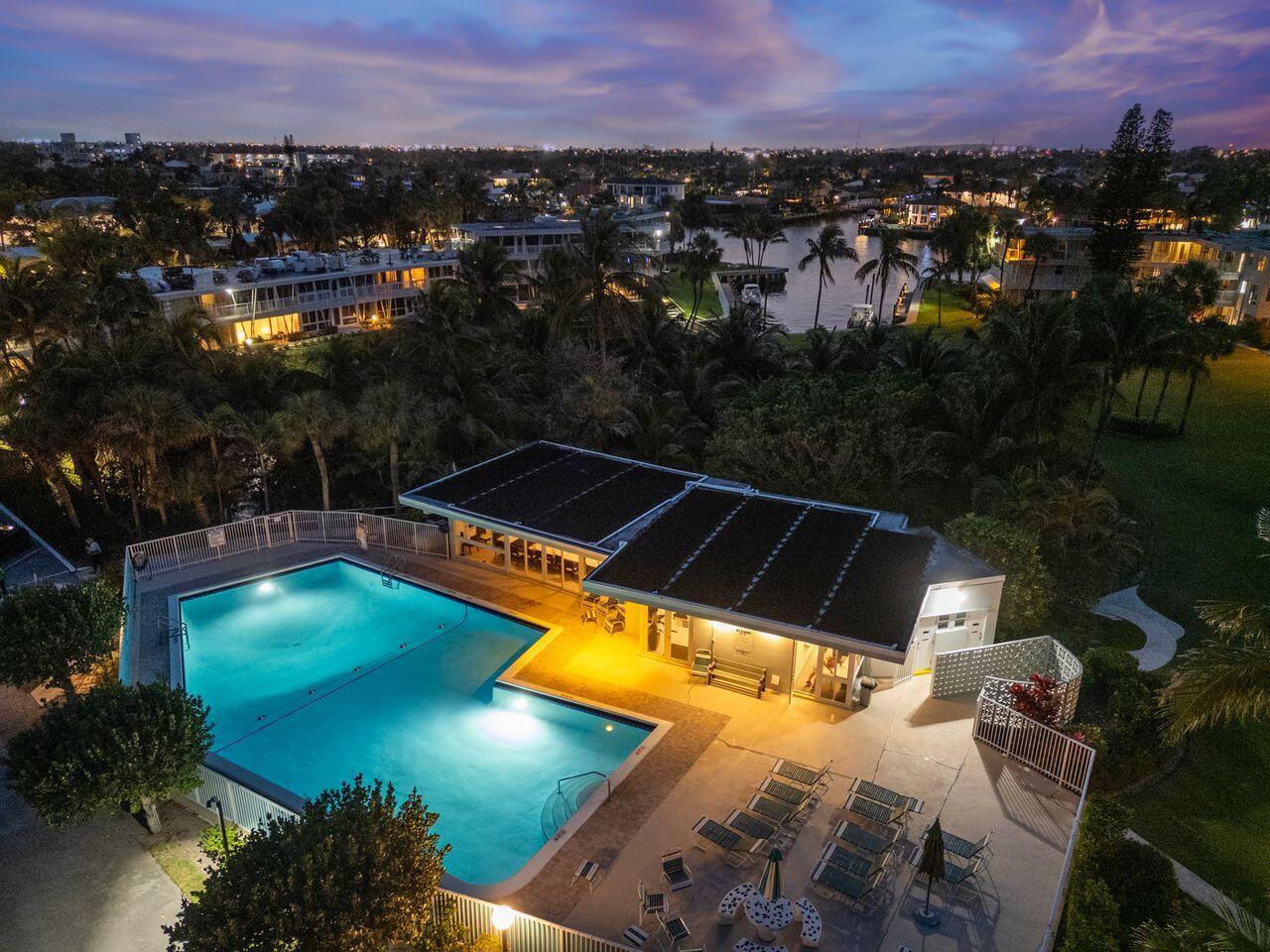 1221 Hillsboro Mile 28a