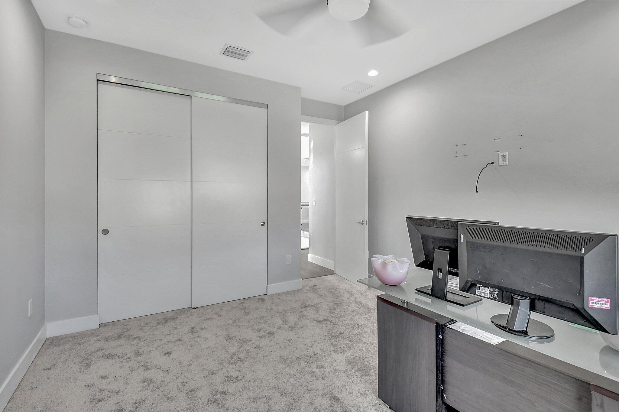 17411 Sea Blossom Way