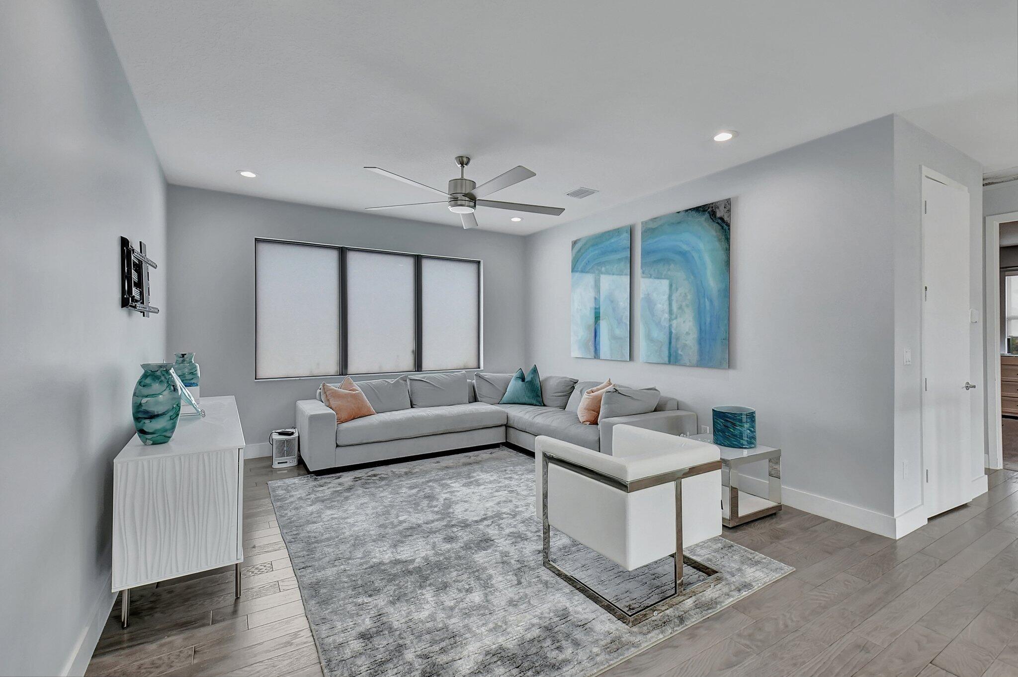 17411 Sea Blossom Way