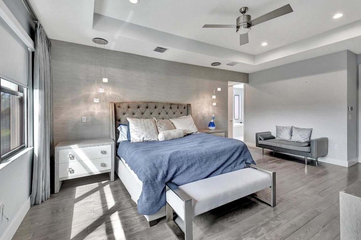 17411 Sea Blossom Way