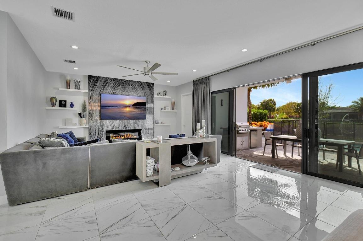 17411 Sea Blossom Way