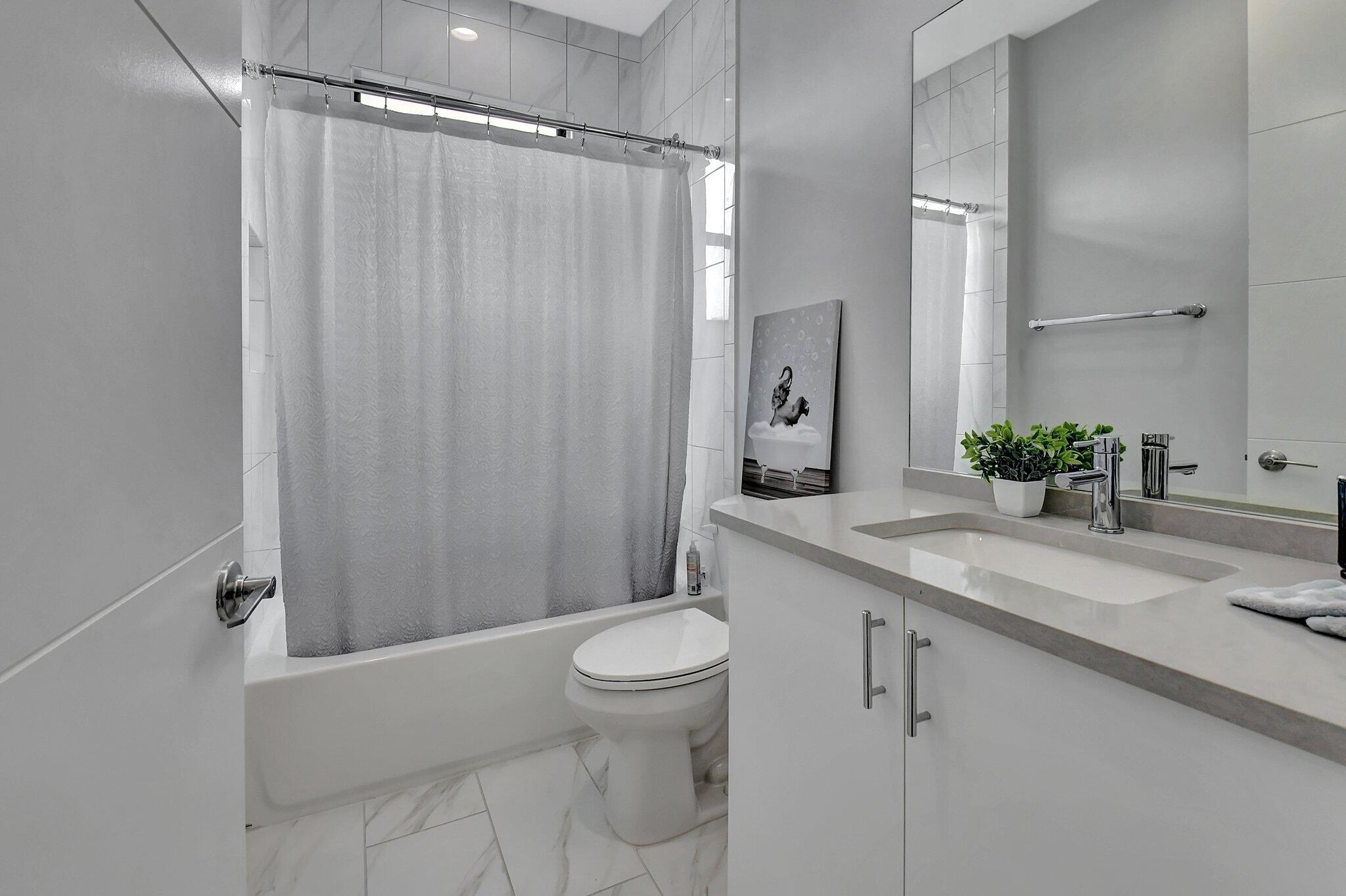 17411 Sea Blossom Way