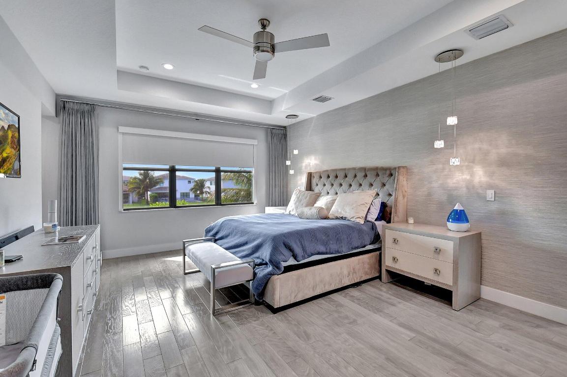 17411 Sea Blossom Way