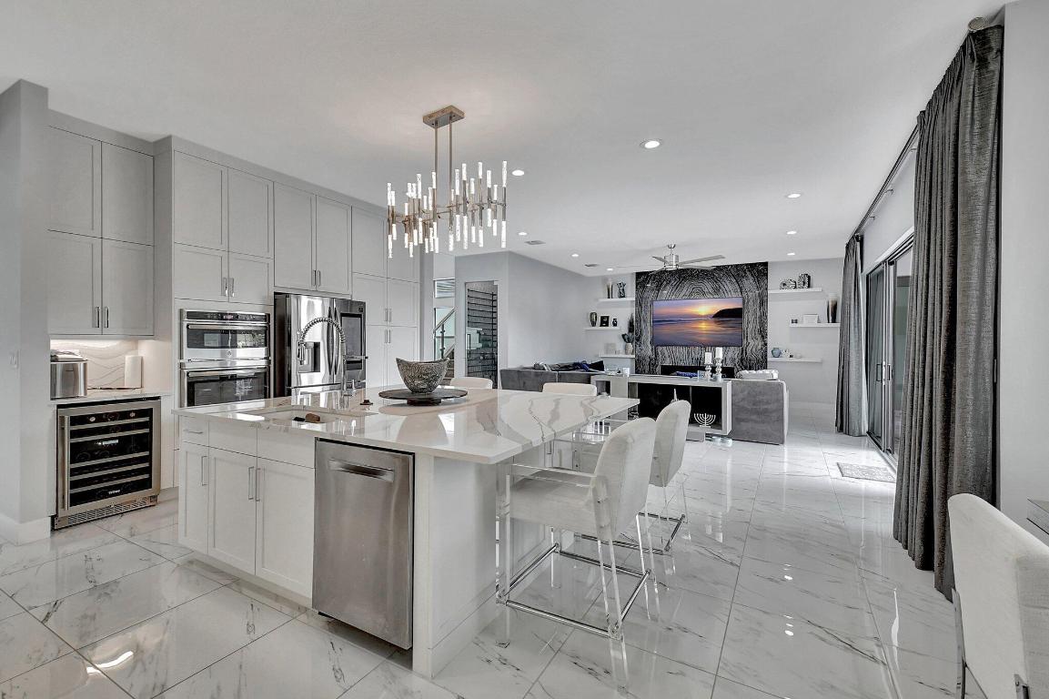 17411 Sea Blossom Way