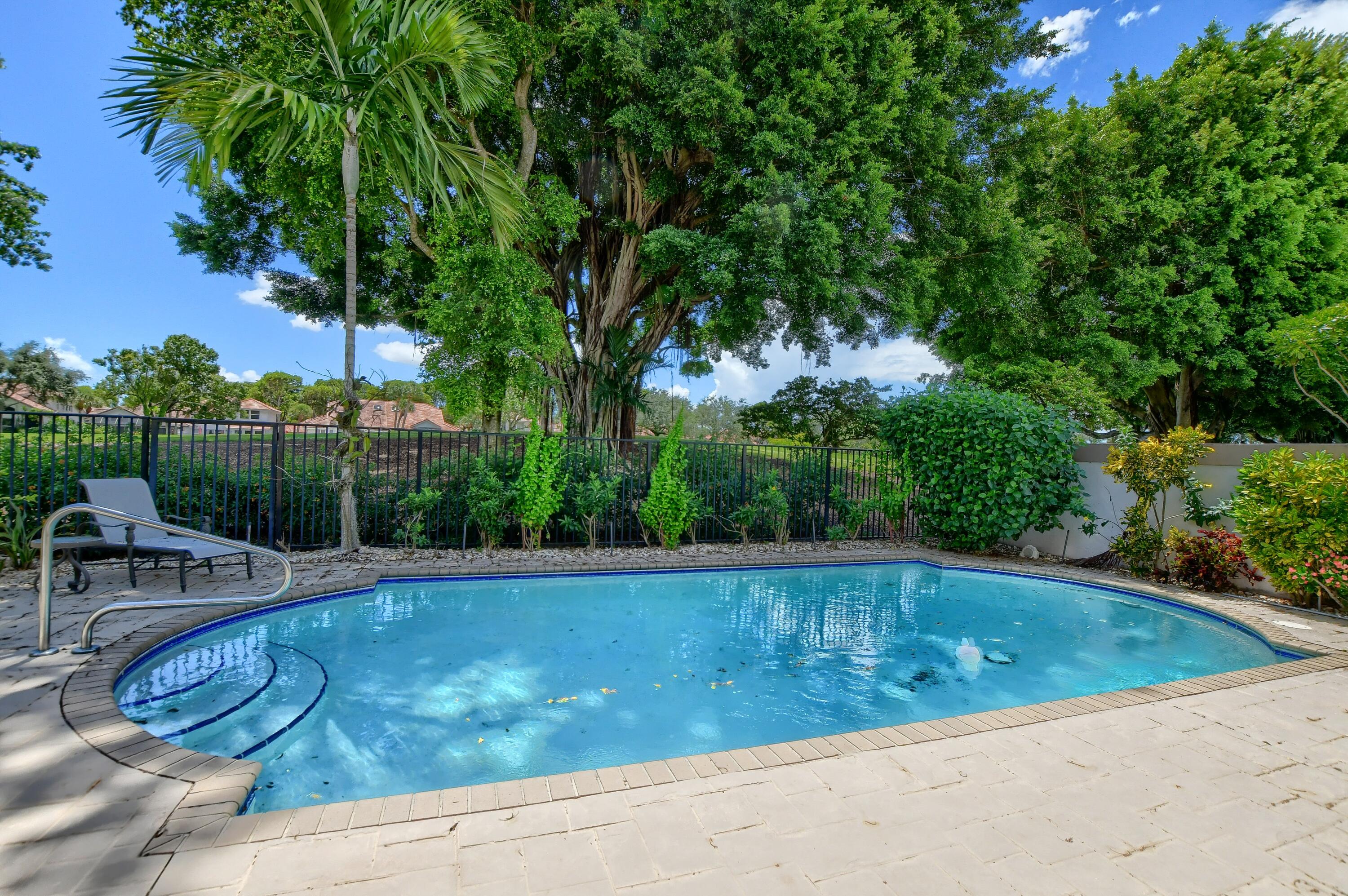 5360 NW 20th Avenue