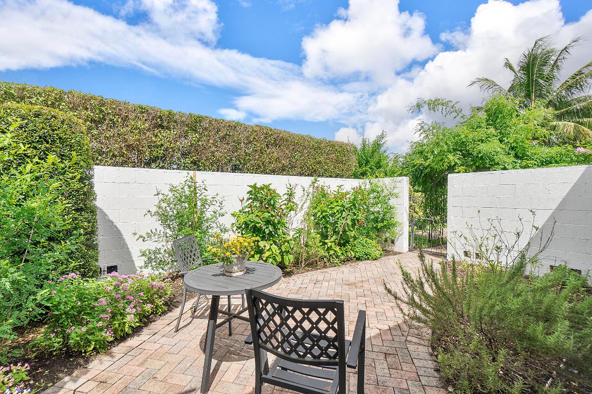 11309 Wingfoot Drive