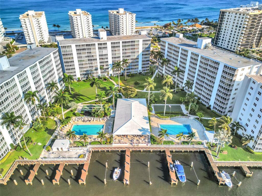 3224 S Ocean Boulevard 414-B