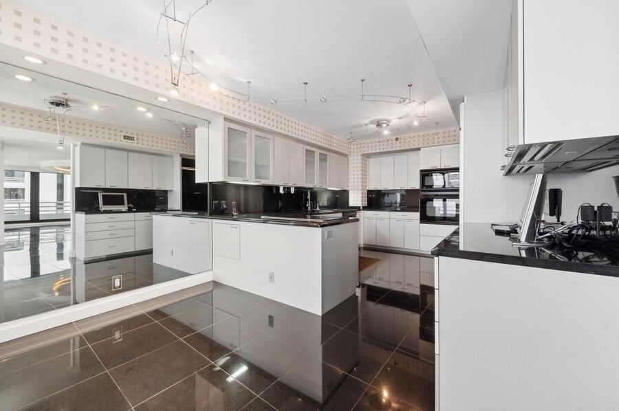 1500 S Ocean Boulevard 1501