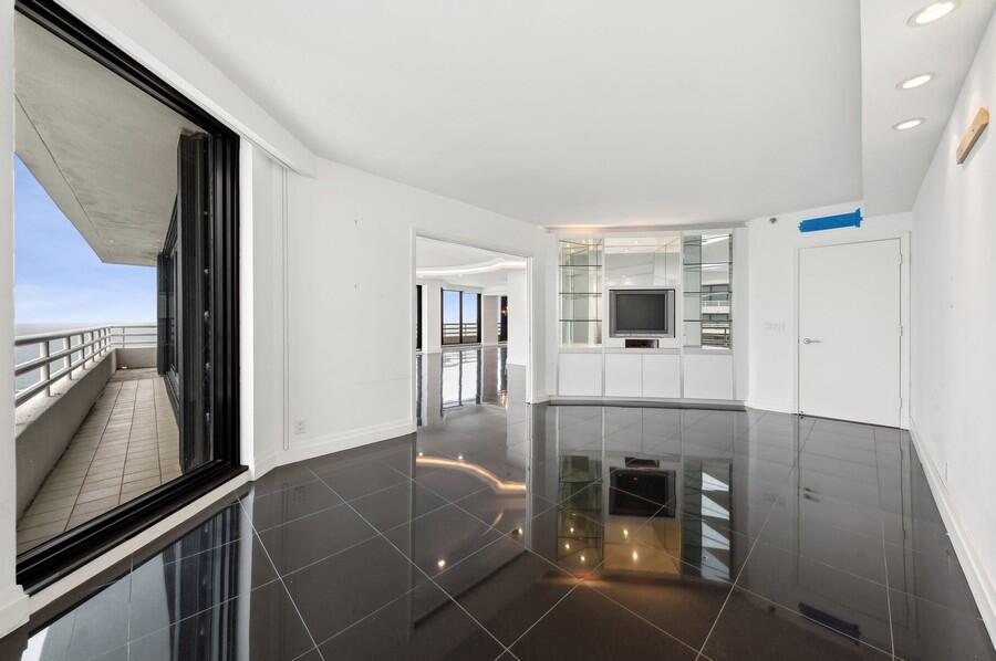 1500 S Ocean Boulevard 1501