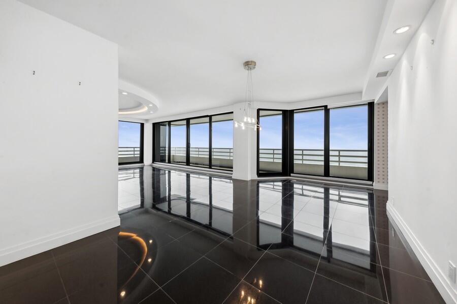 1500 S Ocean Boulevard 1501